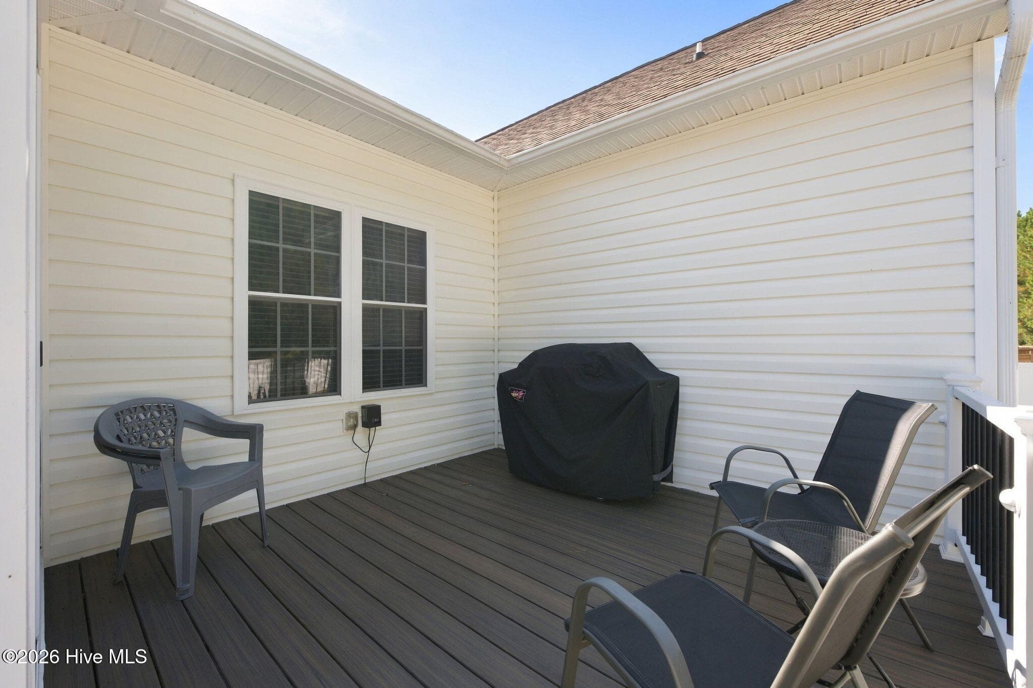 Single Family Residence at 124 Mom Lane, New Bern, NC 28562, photo 32 of 46