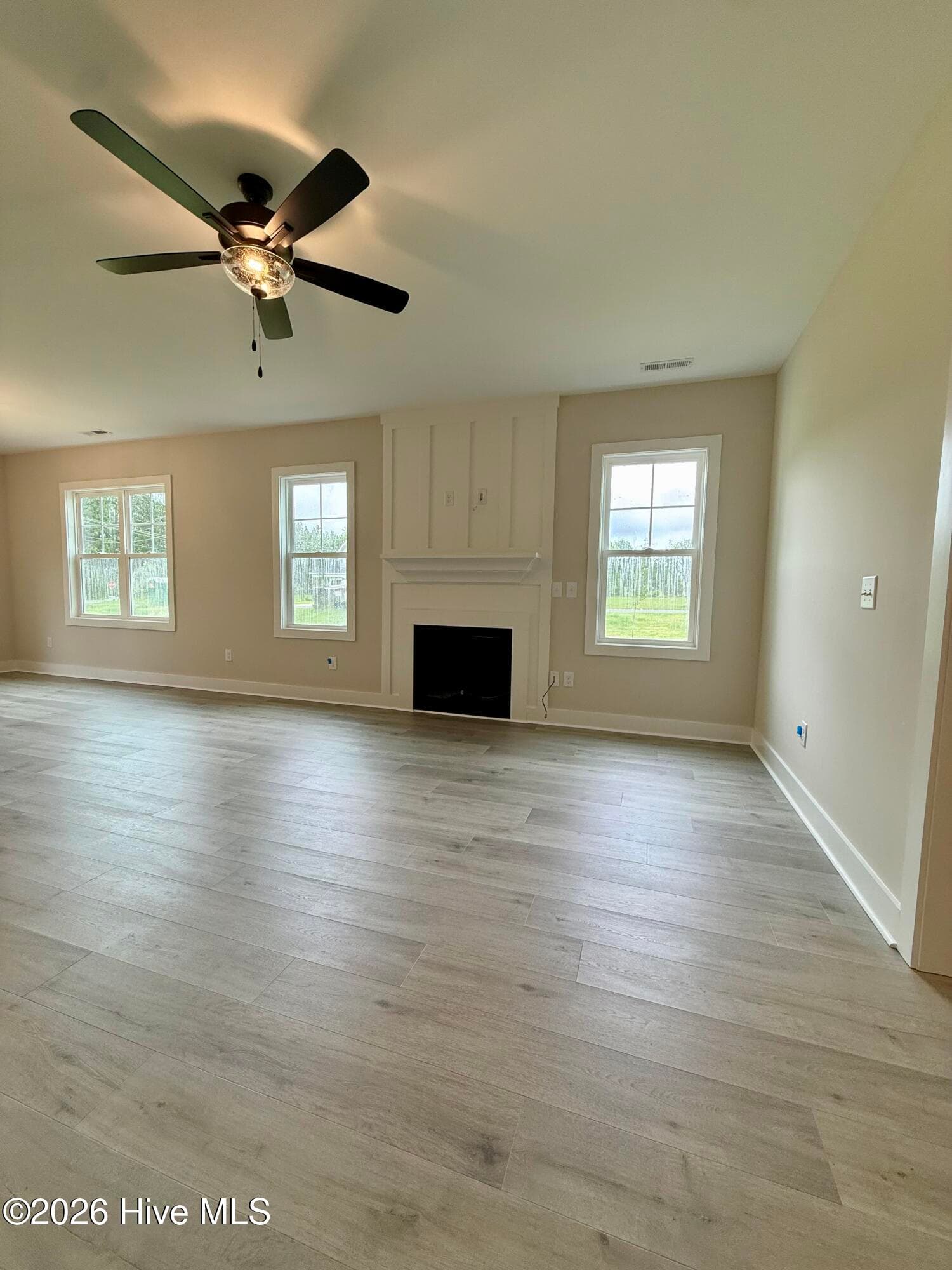 Single Family Residence at 400 Mossy Cup Lane, Aberdeen, NC 28315, photo 9 of 23