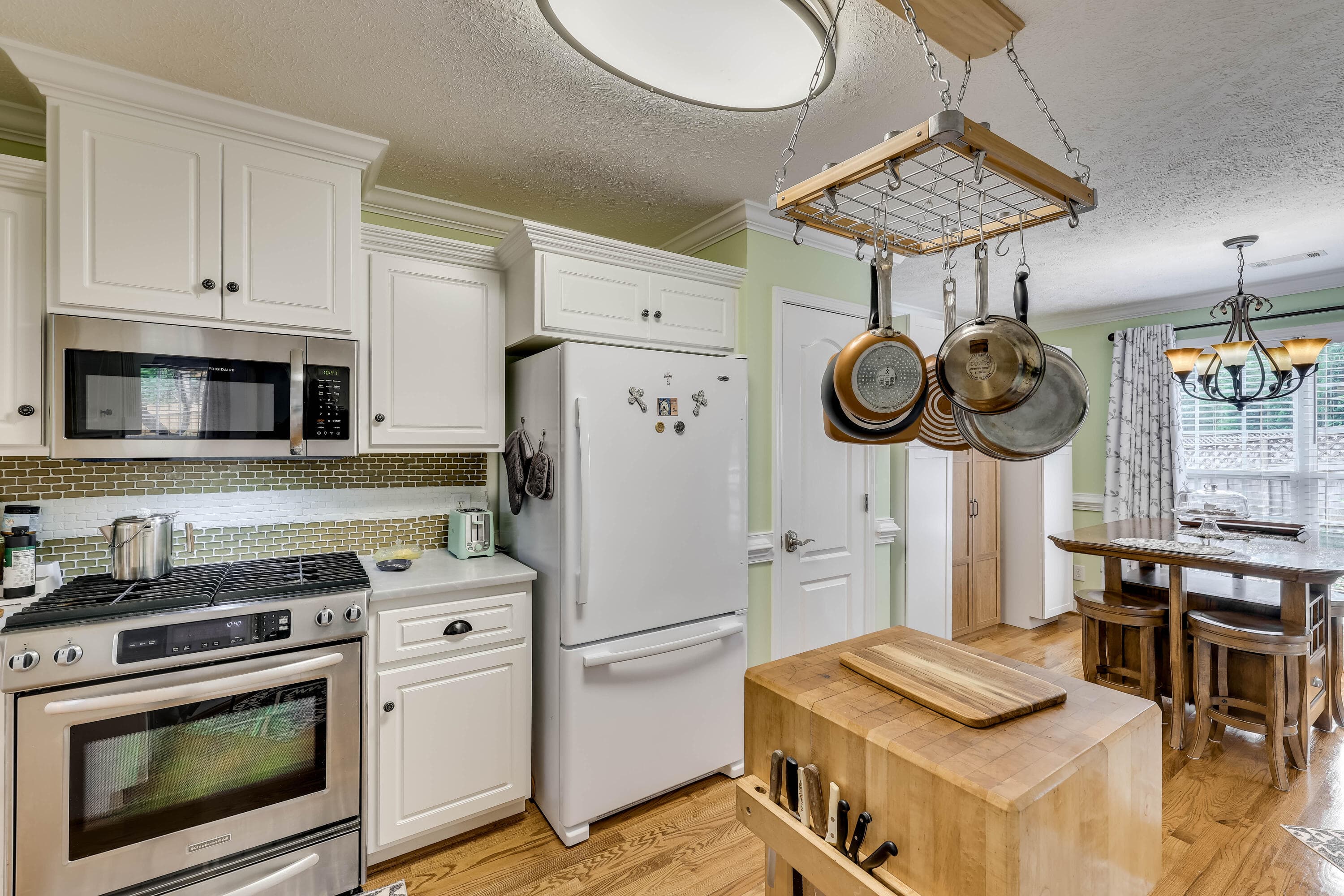 Single Family Residence at 135 Elwood Drive, Aiken, SC 29803, photo 12 of 46