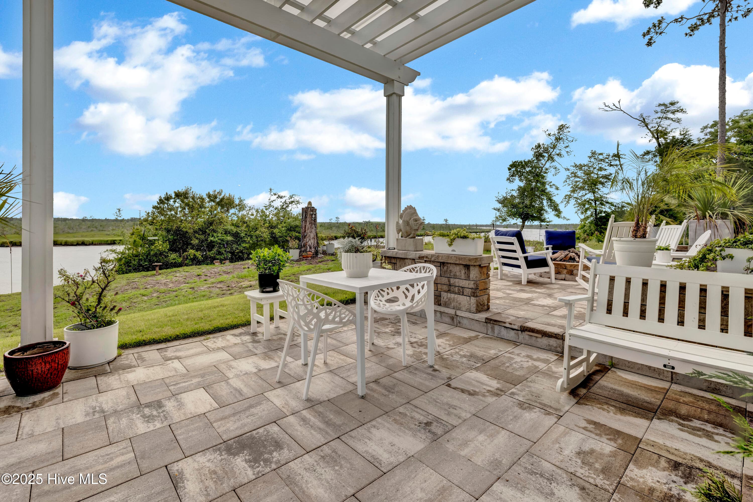 Back patio & pergola - 3623 White Cliffs Drive, Castle Hayne, NC 28429