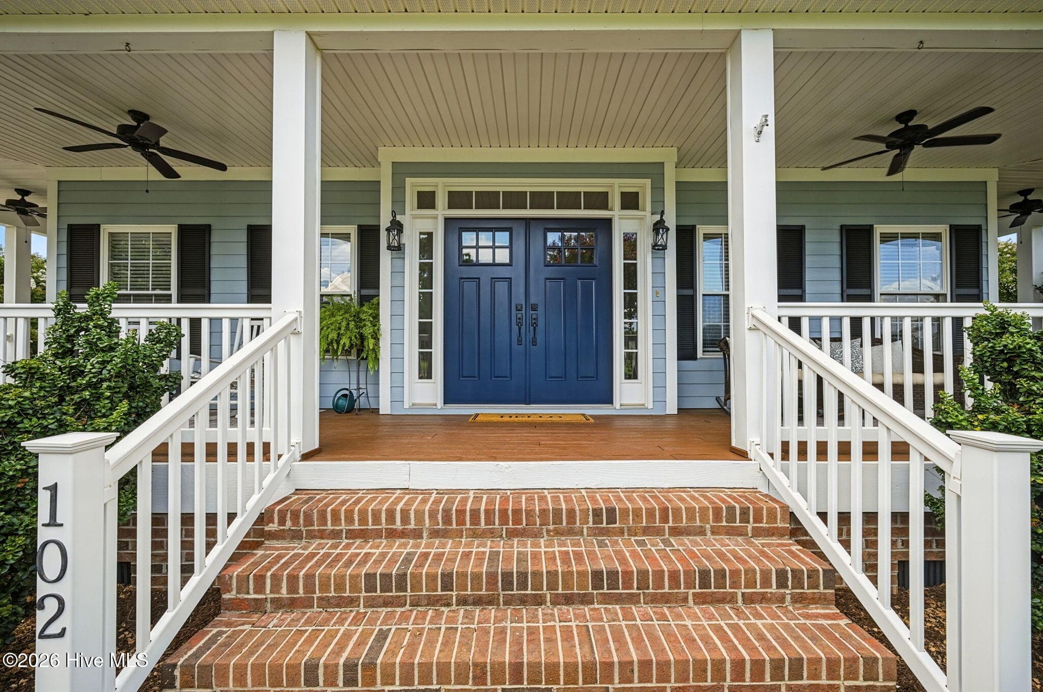 Single Family Residence at 102 Blue Heron Cove, Moyock, NC 27958, photo 8 of 53