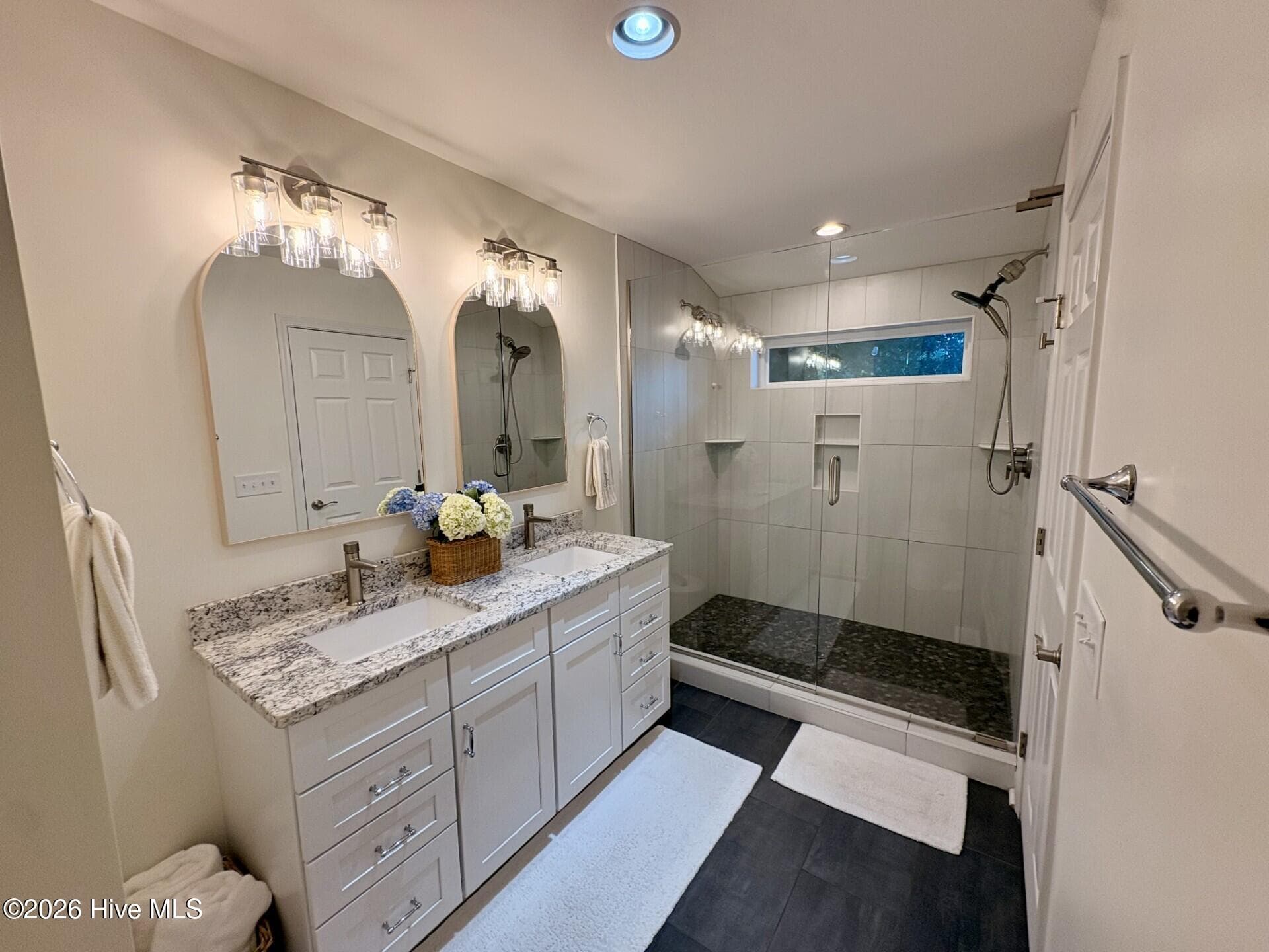 Single Family Residence at 5619 Saint Nicholas Road, Wilmington, NC 28405, photo 14 of 28