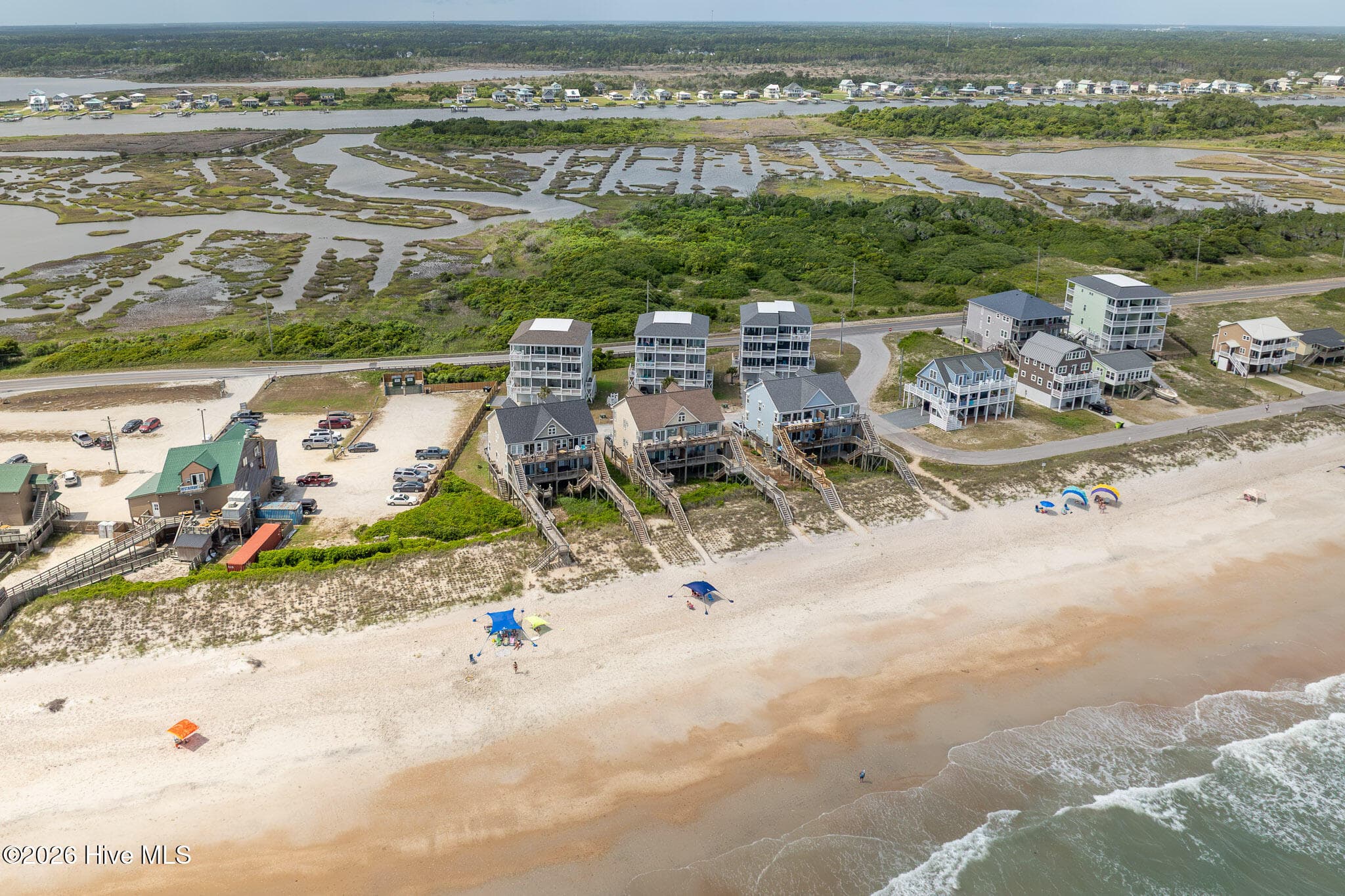 Townhouse at 208 Goldsboro Drive, North Topsail Beach, NC 28460, photo 4 of 74
