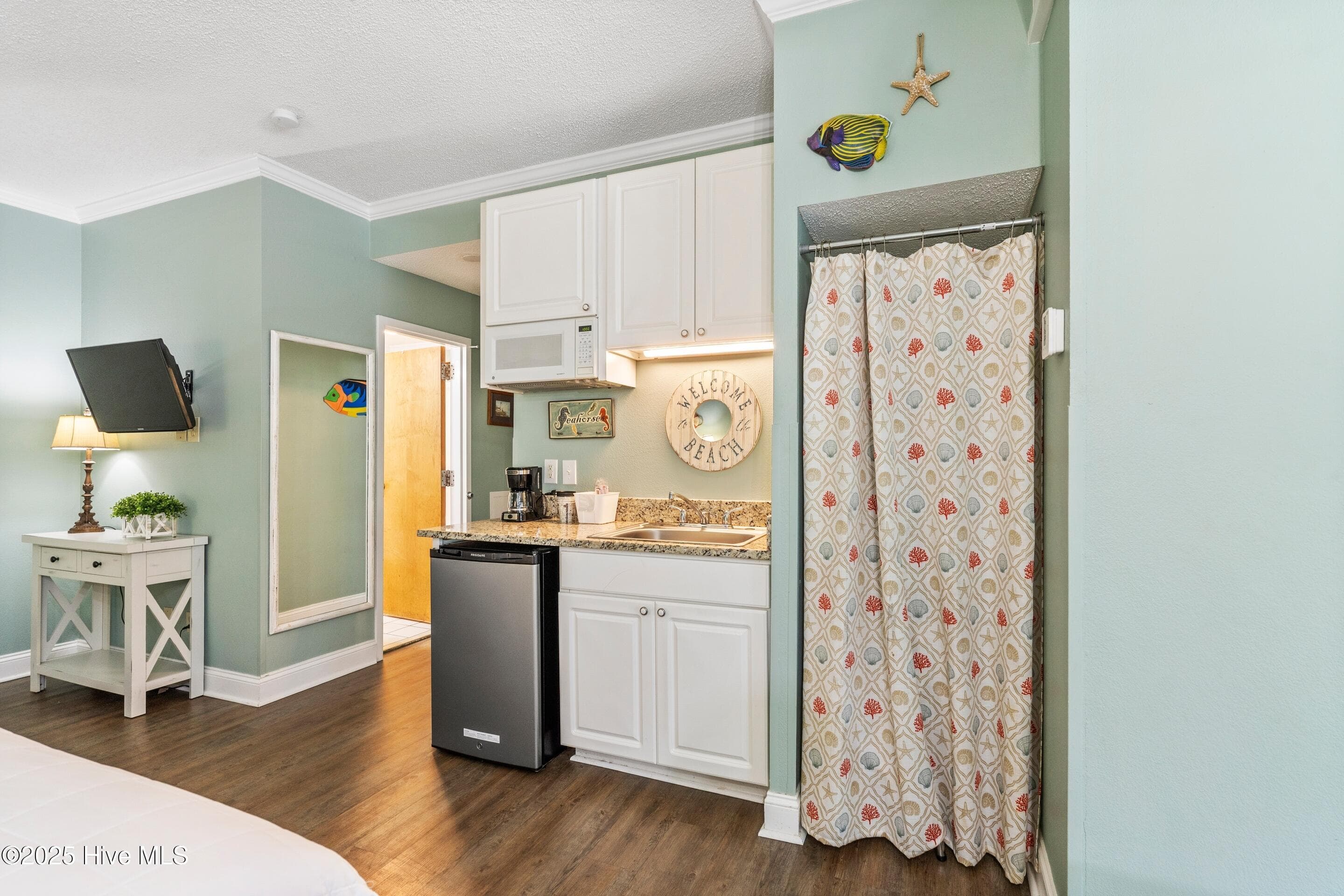602 W Fort Macon Road 117, Atlantic Beach, NC 28512