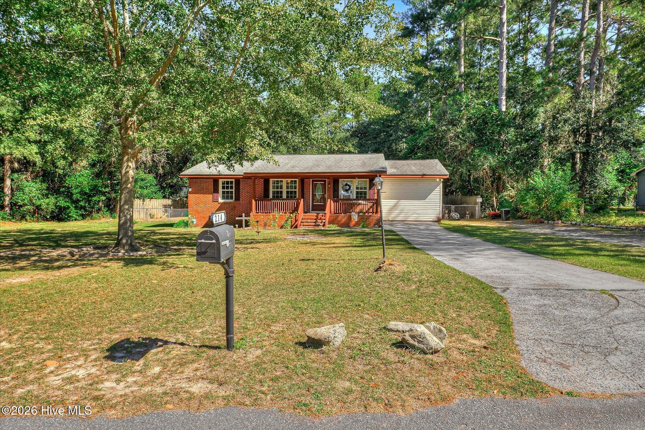 Single Family Residence at 214 Bristol Avenue, Aiken, SC 29801, photo 7 of 39