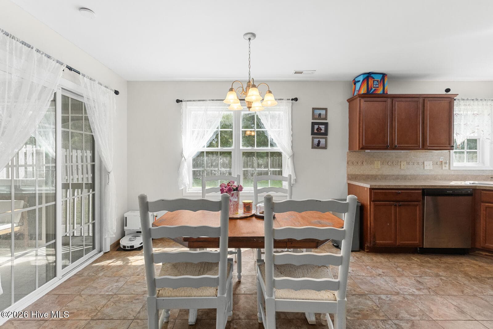 Townhouse at 244 Smallwood Road, Hubert, NC 28539, photo 10 of 32