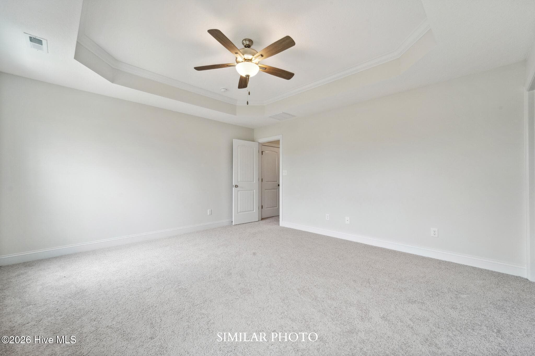 Single Family Residence at 725 Regiment Road, Jacksonville, NC 28546, photo 19 of 41