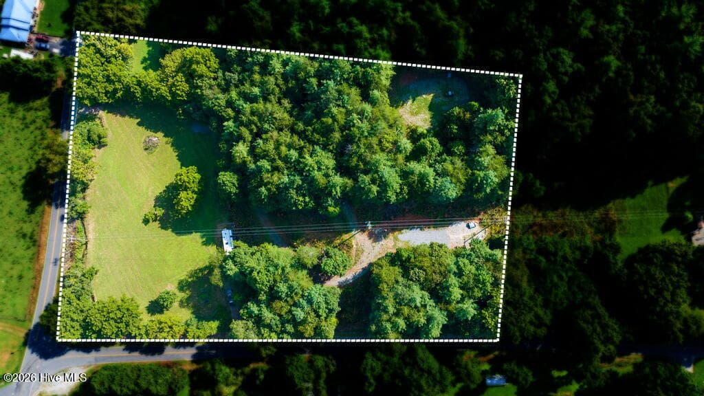 45 Green Cove Road, Brasstown, NC 28902