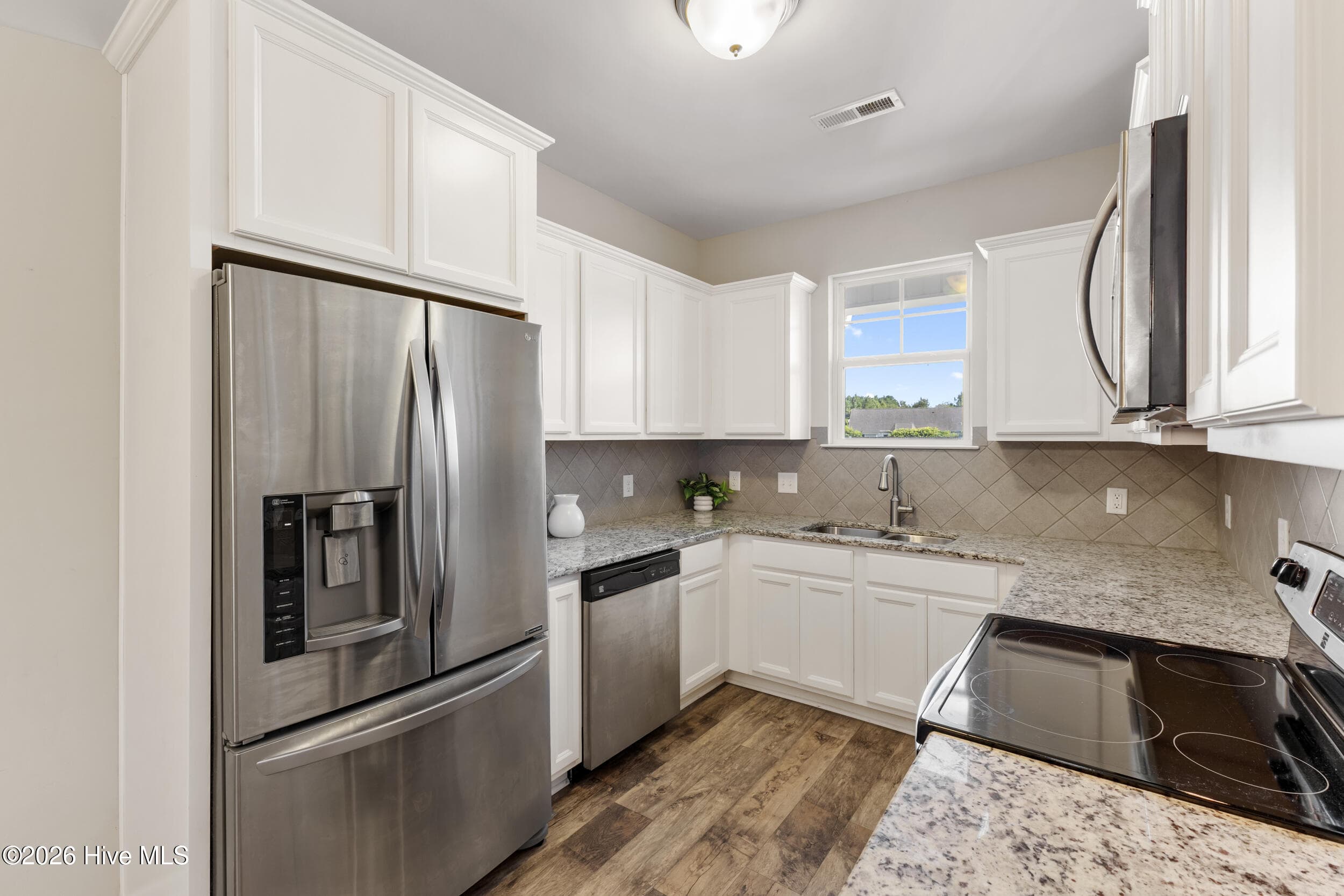 Single Family Residence at 1632 Sugarberry Circle 77, Leland, NC 28451, photo 13 of 29