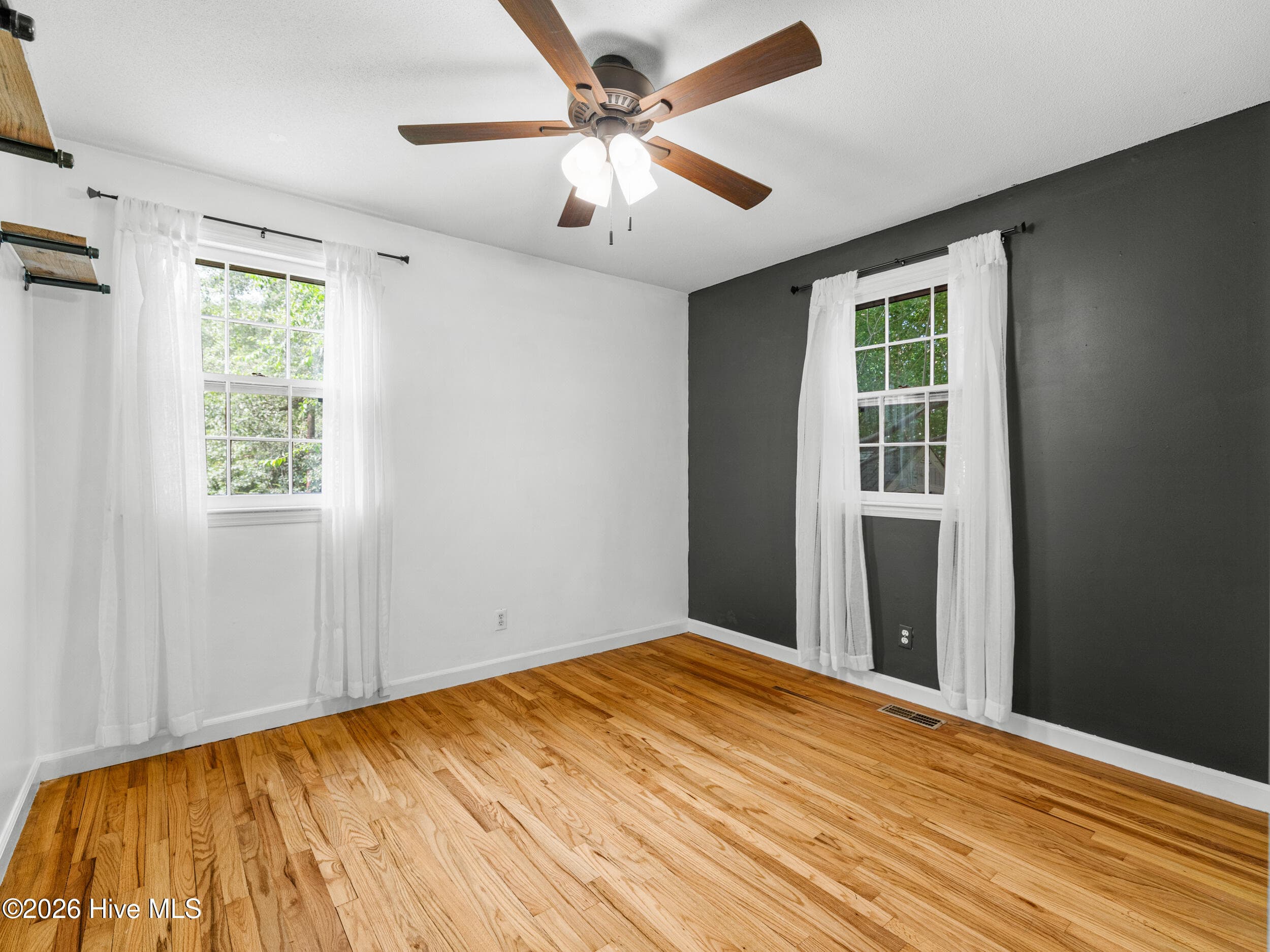 Single Family Residence at 1408 Cando Place, Jacksonville, NC 28540, photo 26 of 41
