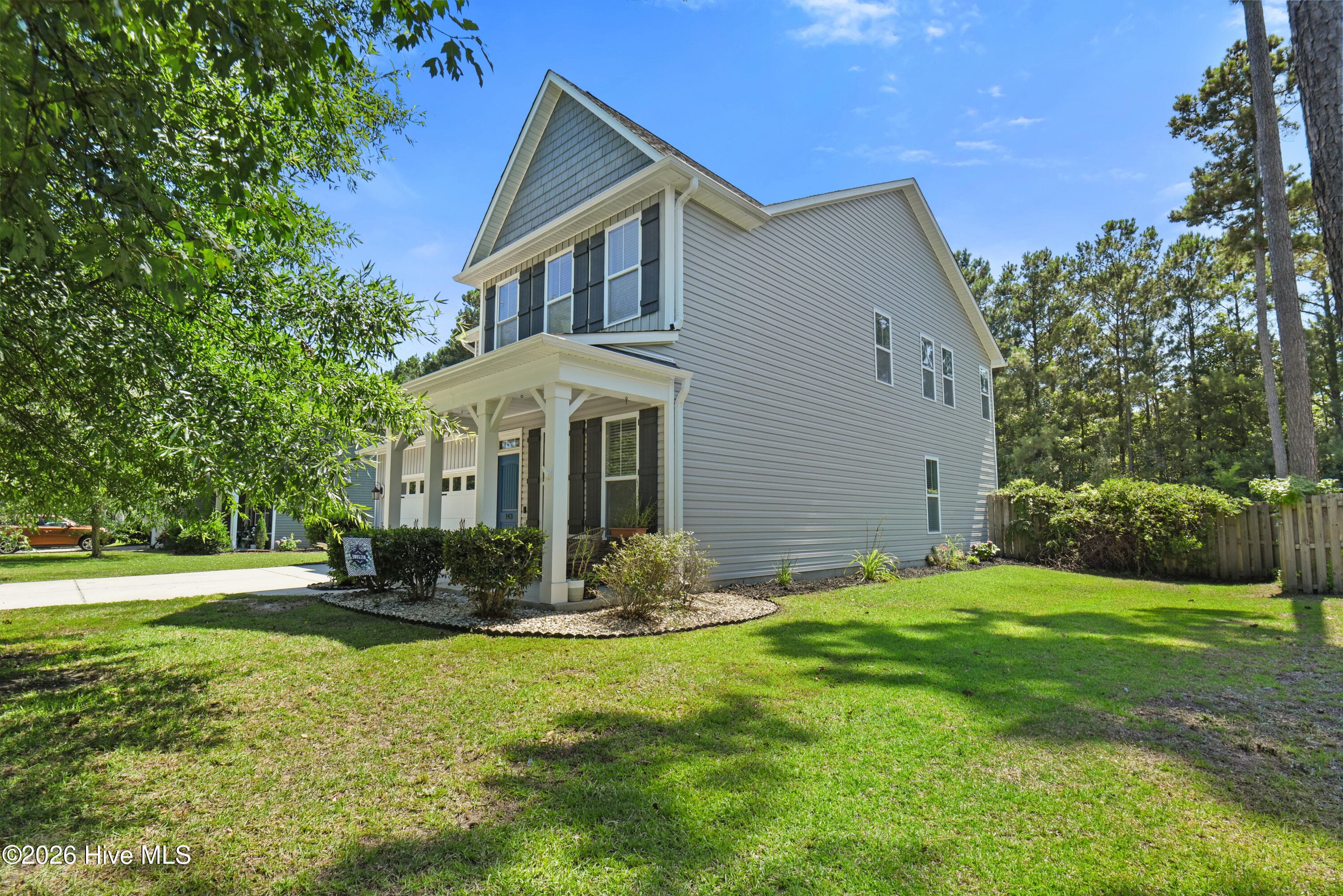 Single Family Residence at 143 Cornel Lane, Hampstead, NC 28443, photo 4 of 38