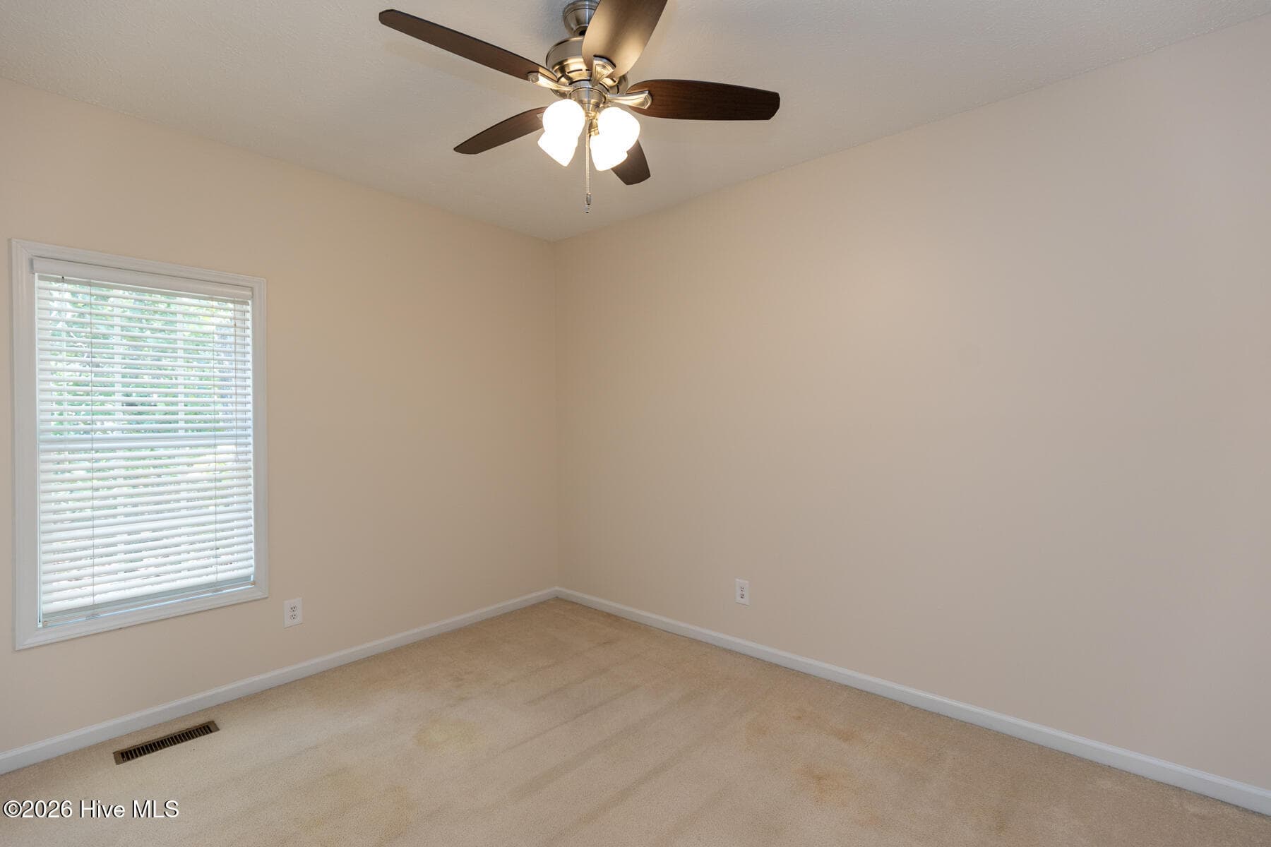 Single Family Residence at 142 Overlook Drive, West End, NC 27376, photo 2 of 3