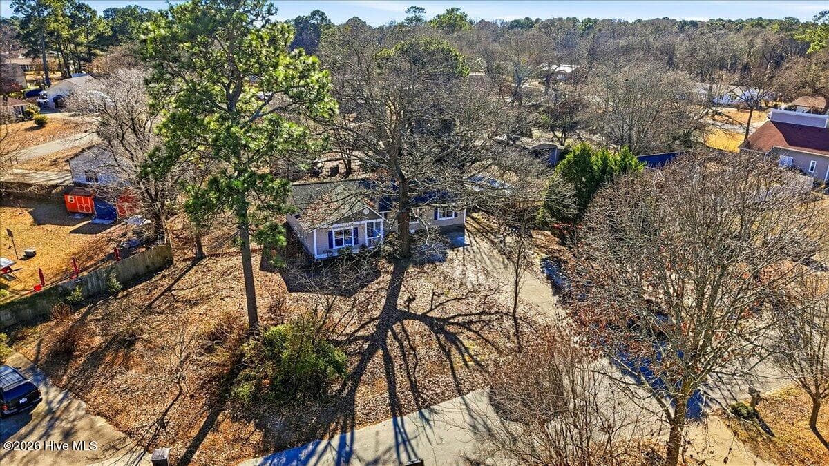 Single Family Residence at 111 Lakehurst Drive, Dudley, NC 28333, photo 10 of 49