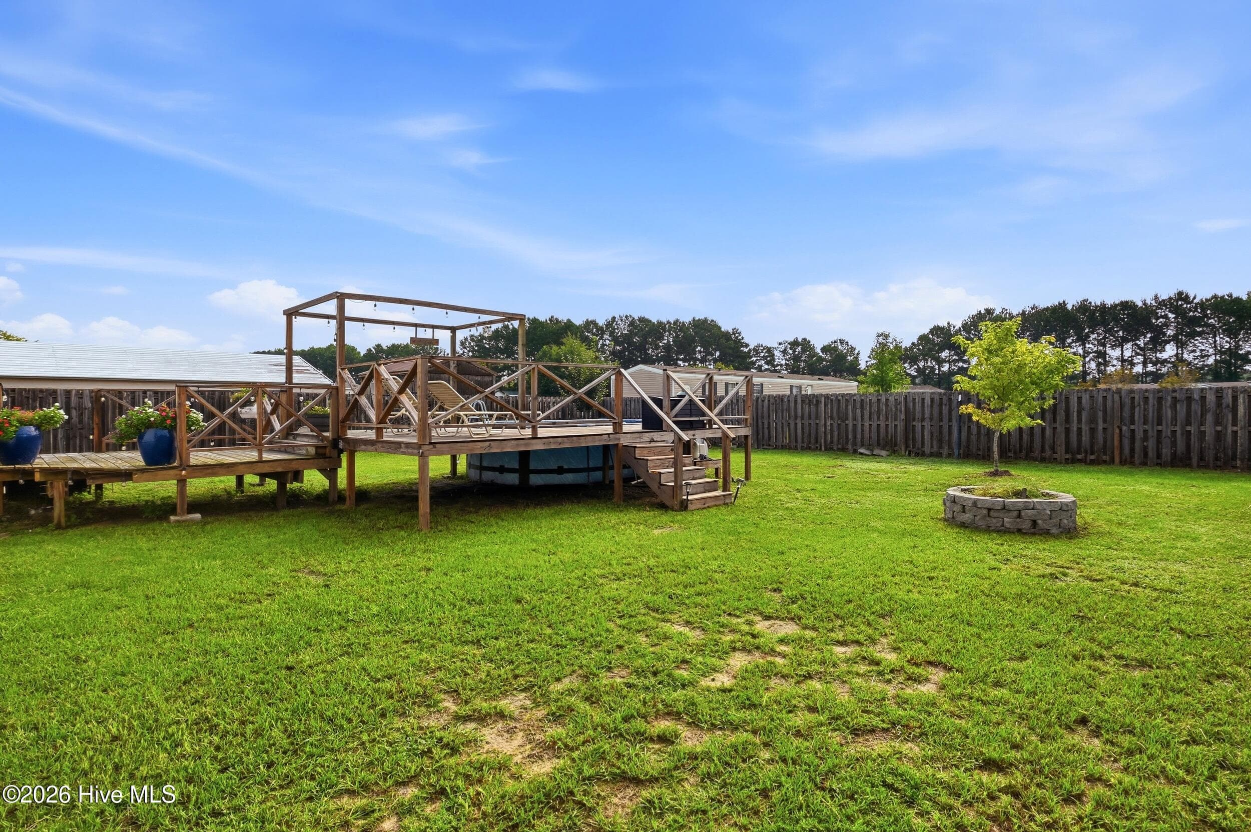 Manufactured Home at 71 Gobbler Court, Rocky Point, NC 28457, photo 38 of 54