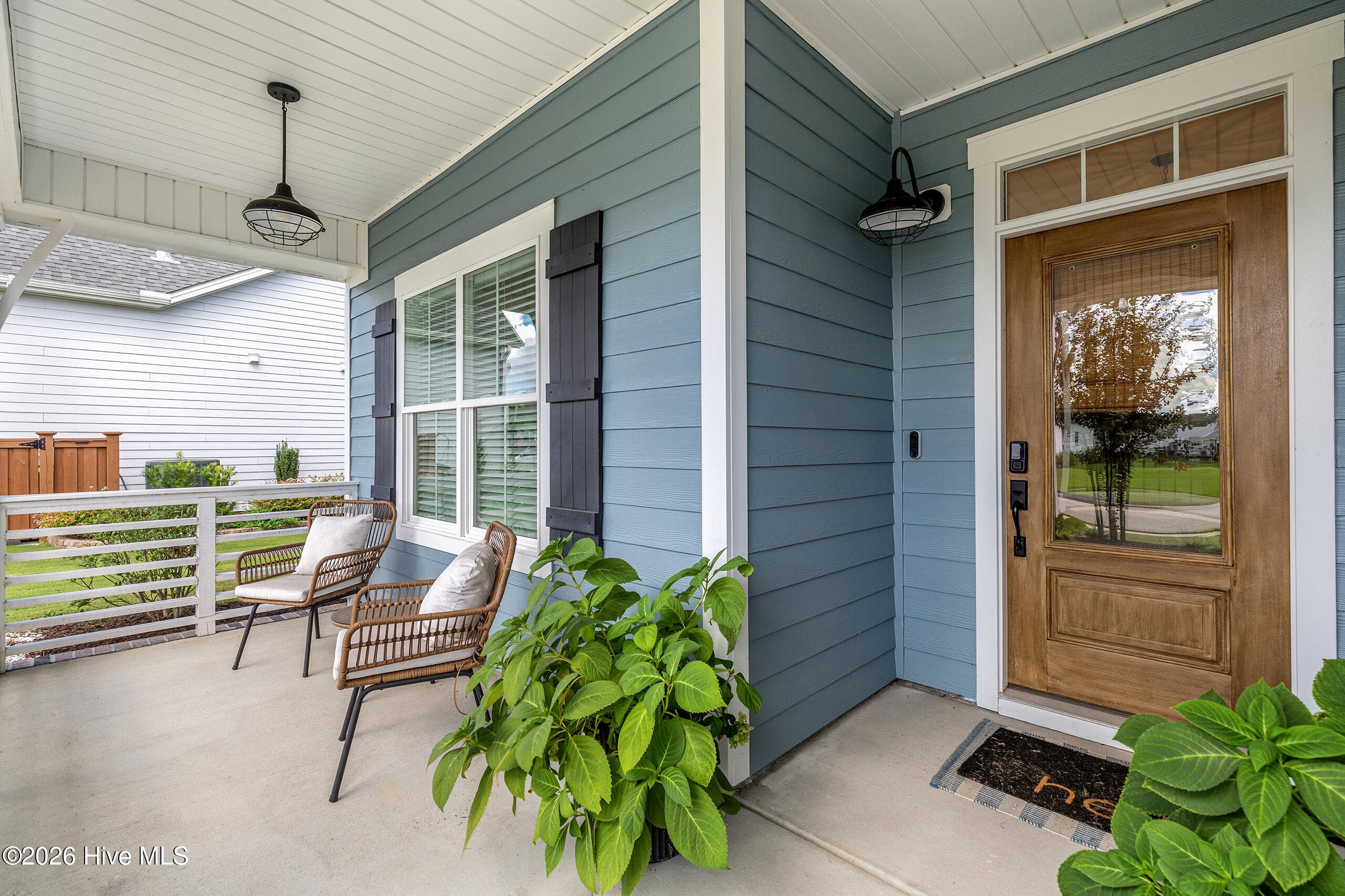 Single Family Residence at 2520 Lakeside Circle, Wilmington, NC 28401, photo 5 of 79
