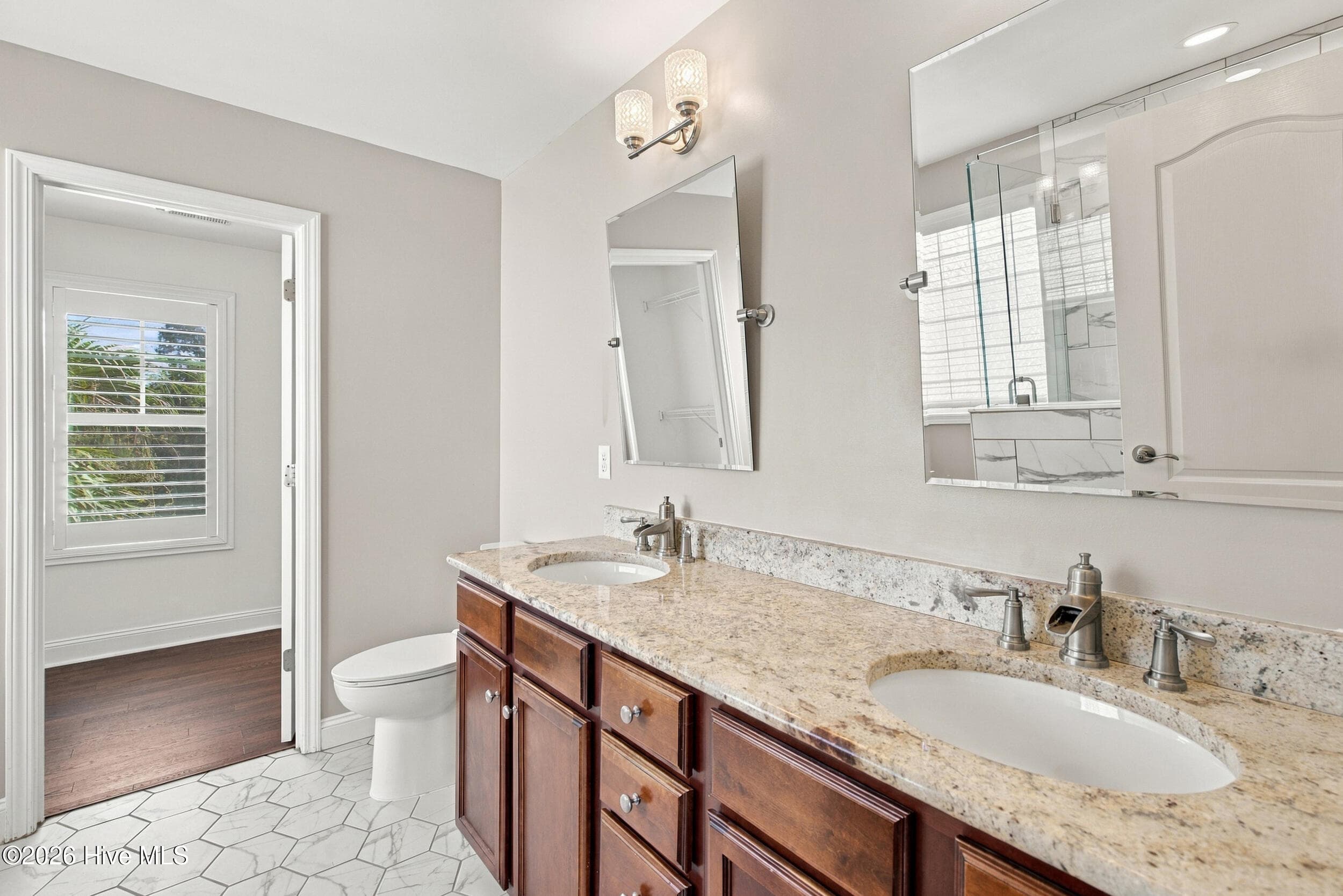 Single Family Residence at 1570 Stones Edge Loop, Wilmington, NC 28405, photo 25 of 64