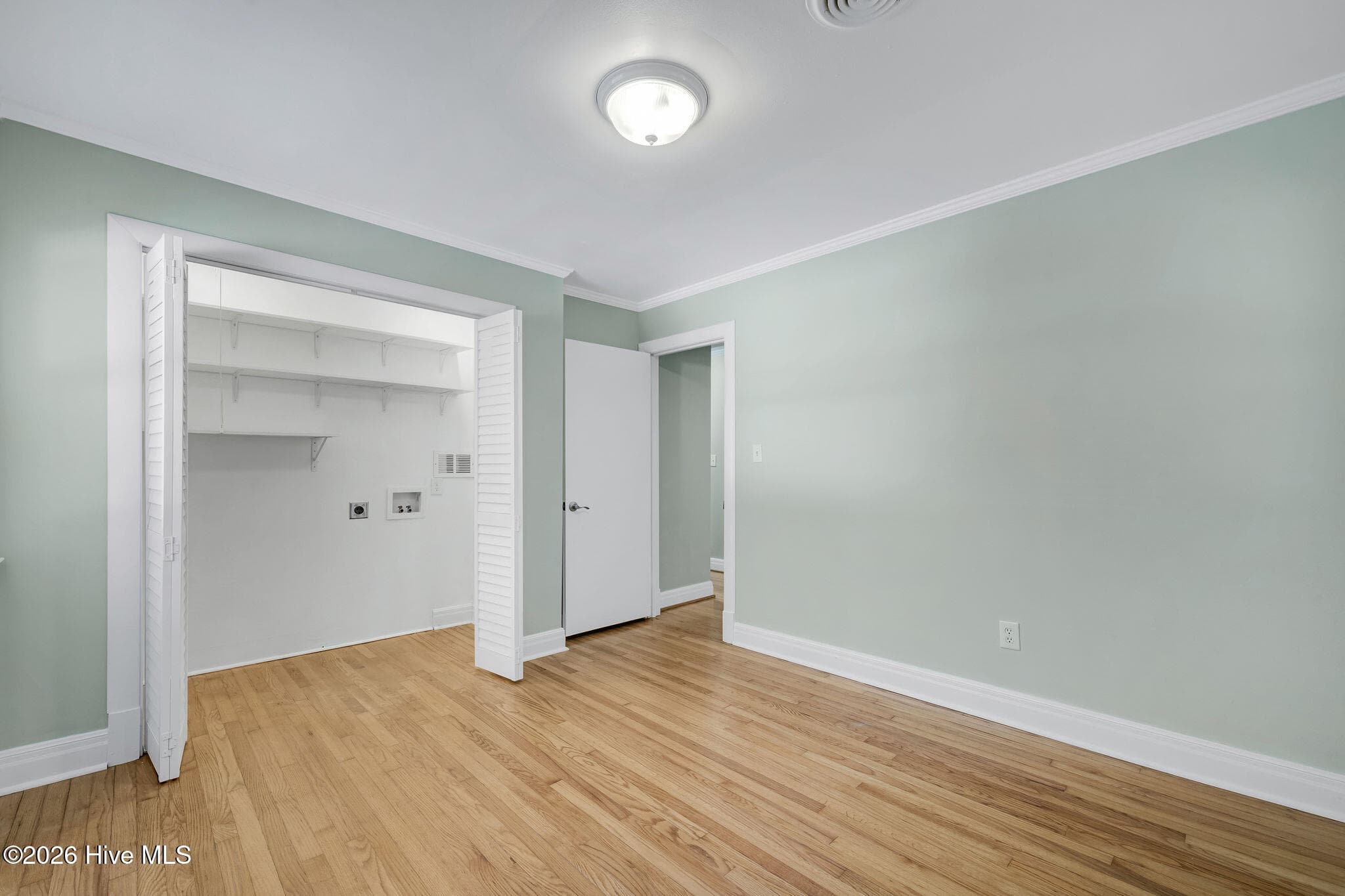 Single Family Residence at 3609 Wilshire Boulevard, Wilmington, NC 28403, photo 16 of 25