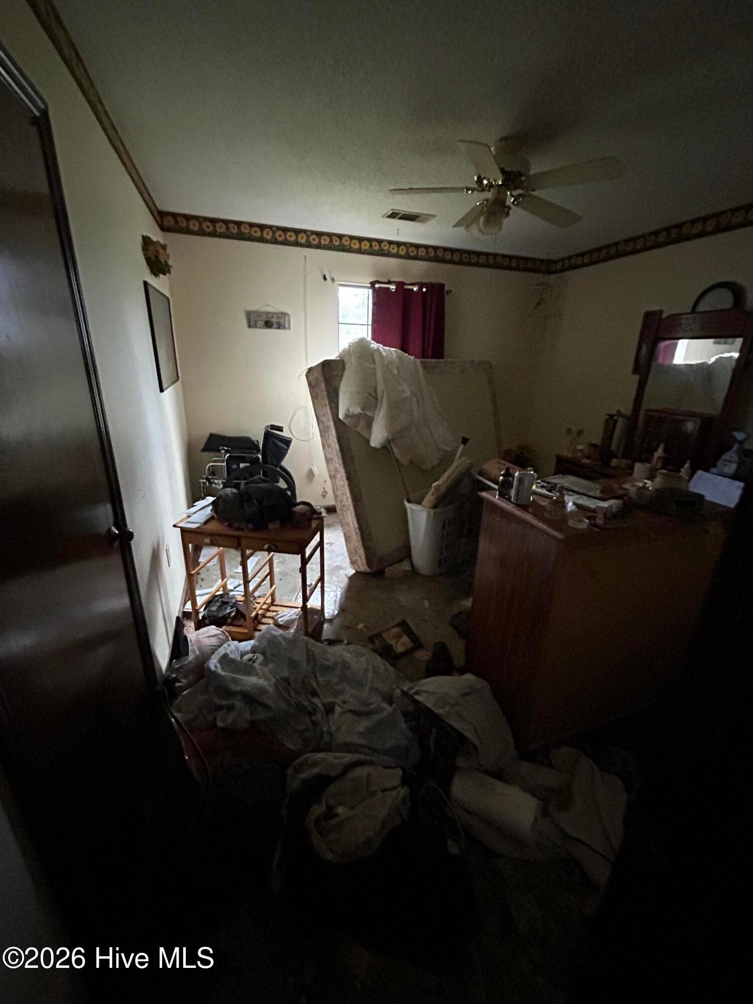 Bedroom 1 - 156 N Jefferson Street Ext, Lyons, GA 30436