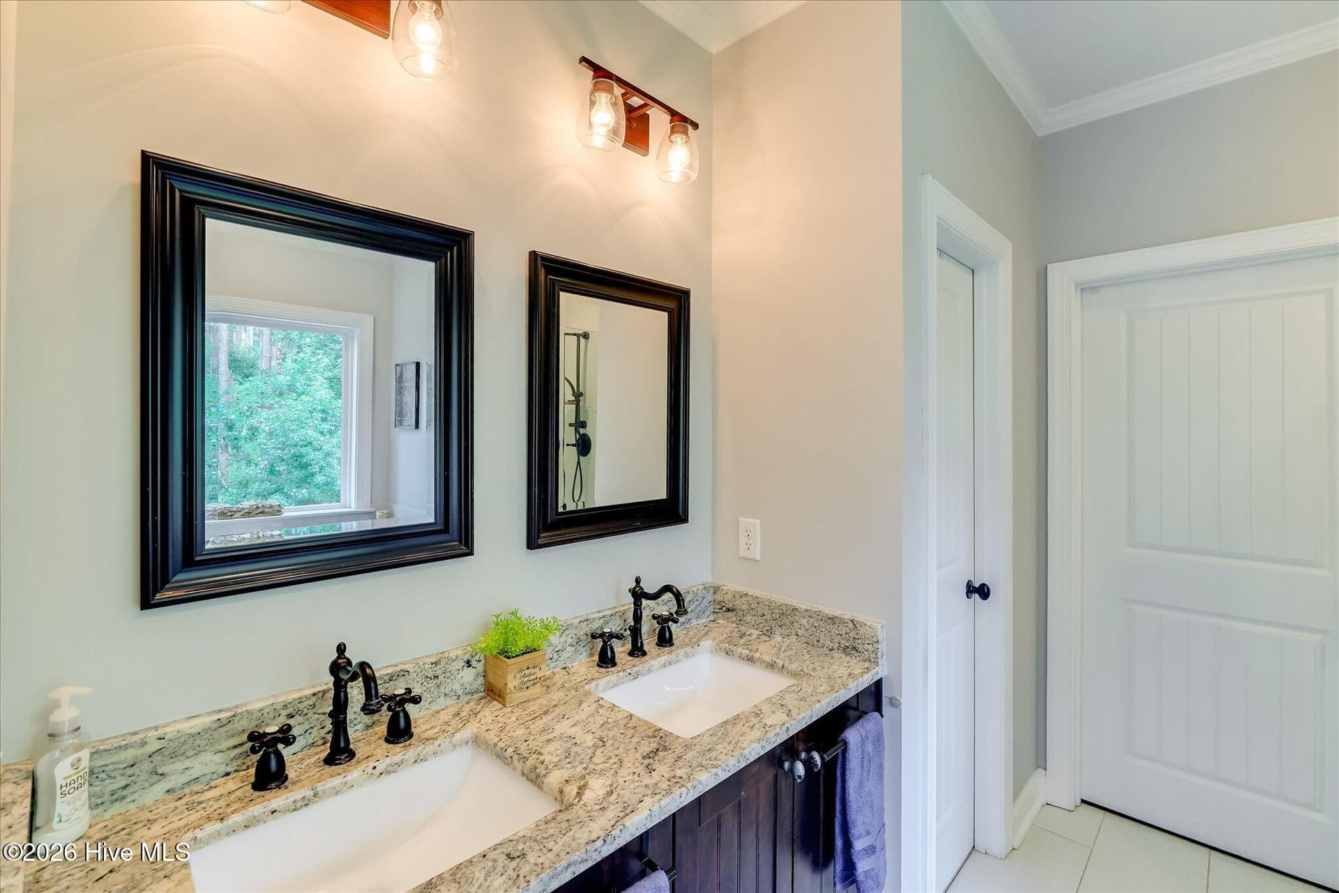 137 Memorial Drive, McCormick, SC 29835