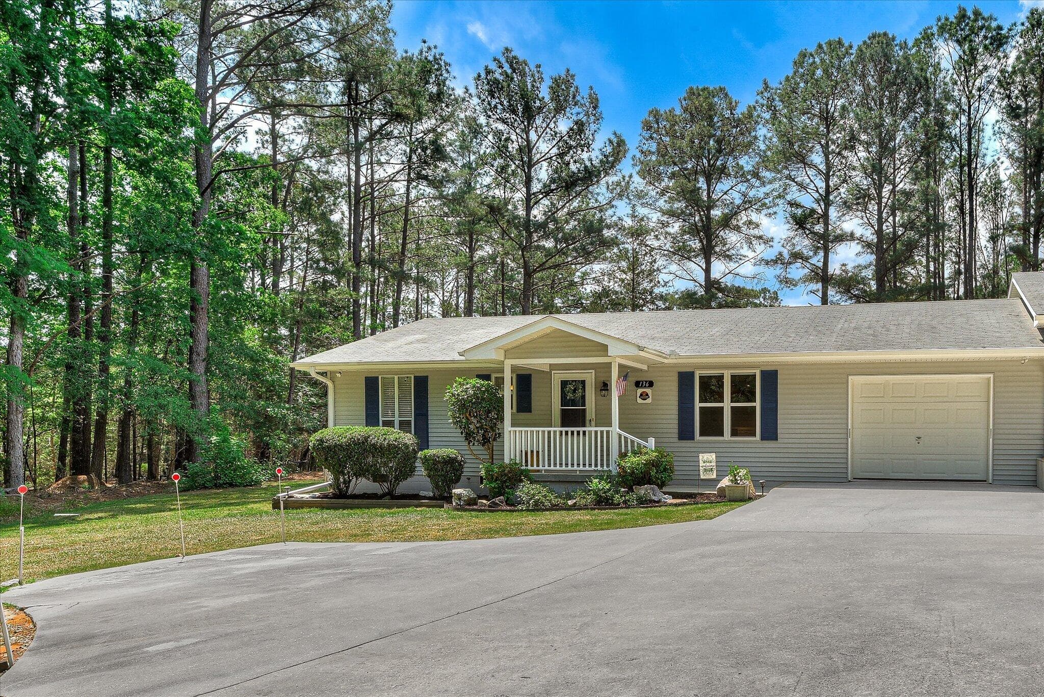 Single Family Residence at 136 / 138 Edmunds Cemetery Road, McCormick, SC 29835, photo 3 of 59