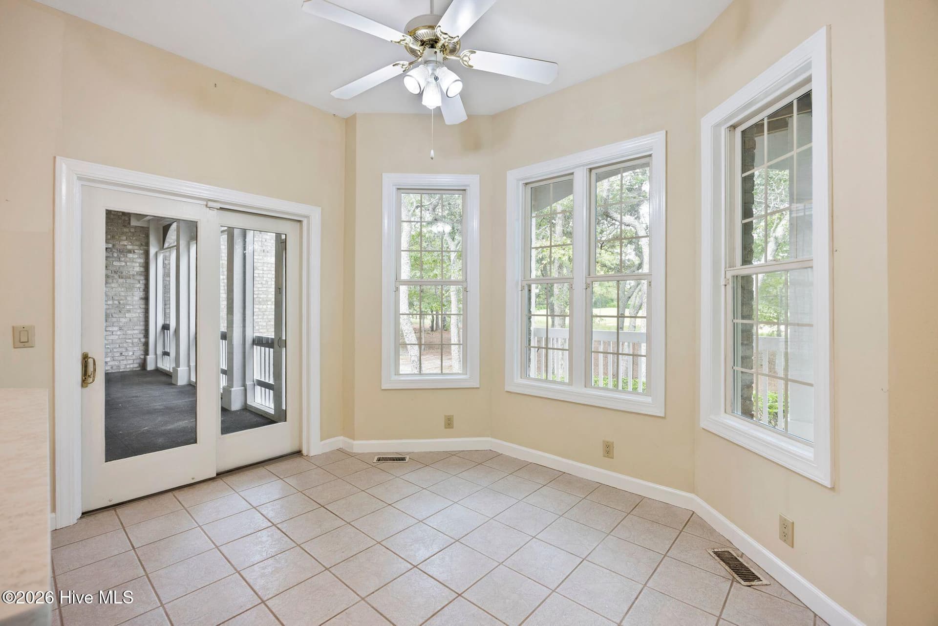 Single Family Residence at 1834 Quail Point SE, Bolivia, NC 28422, photo 30 of 156