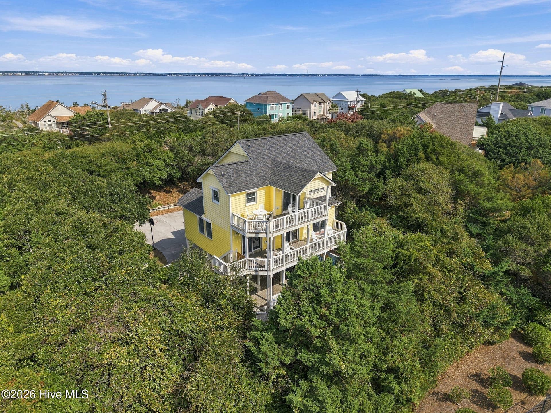 Single Family Residence at 104 Howe Street, Emerald Isle, NC 28594, photo 41 of 44
