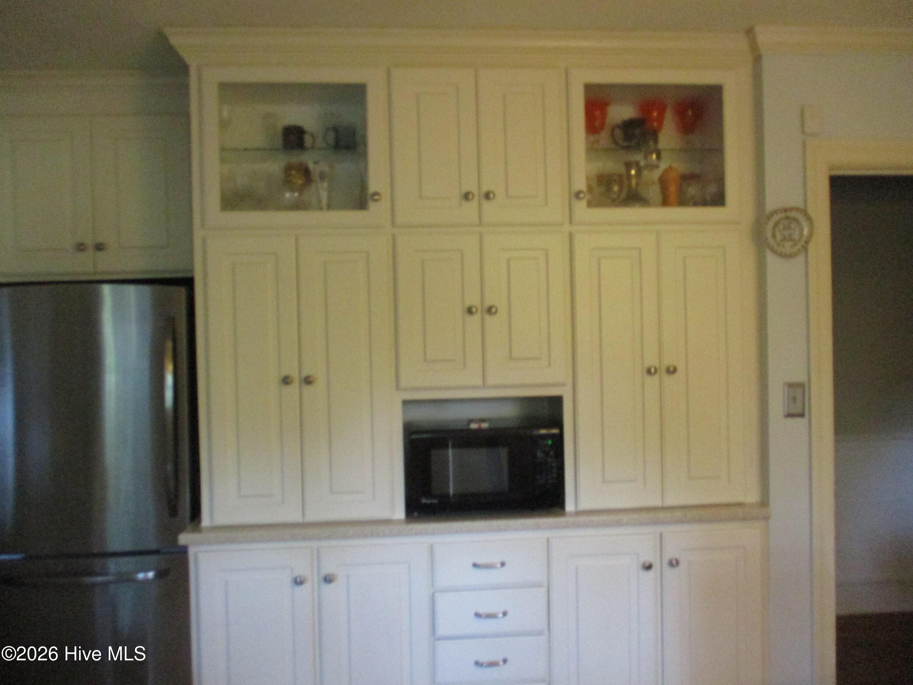 Single Family Residence at 2201 Woodview Road, Kinston, NC 28504, photo 4 of 5