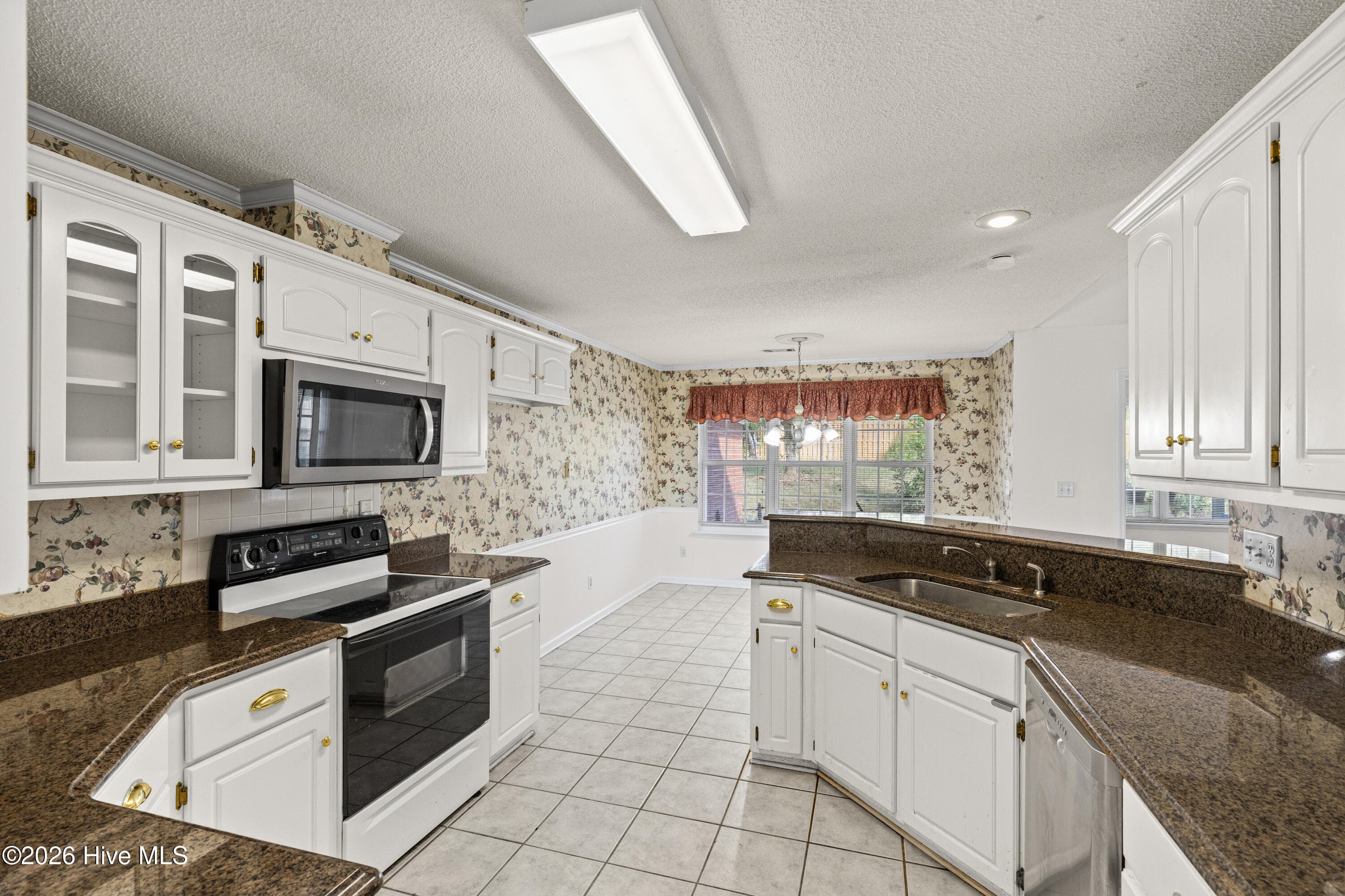 Single Family Residence at 5010 Farmstone Court, Evans, GA 30809, photo 17 of 45