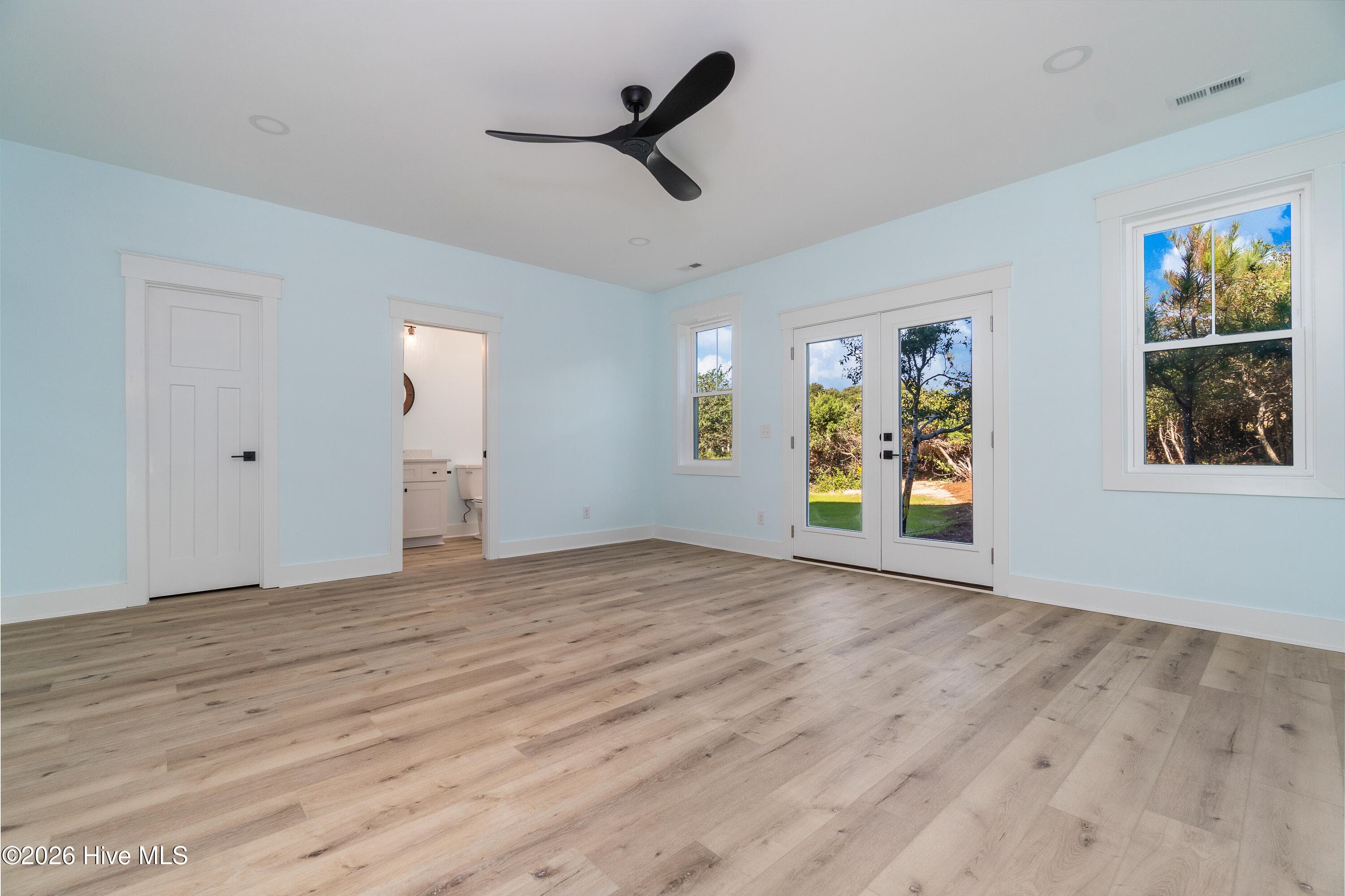 Townhouse at 7224 Ocean Drive B, Emerald Isle, NC 28594, photo 37 of 45