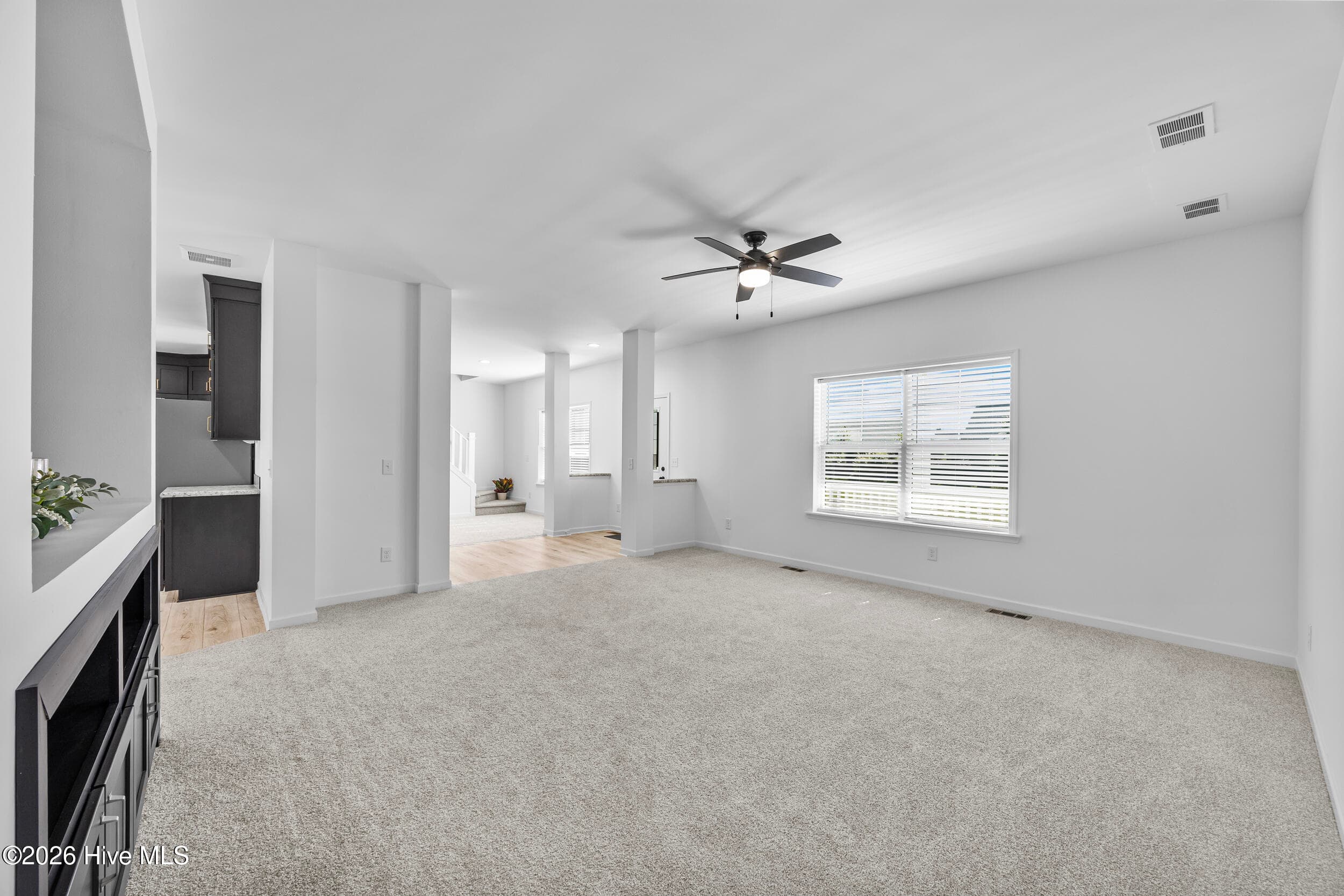 Spacious and convenient to kitchen - 771 Factory Road, Hampstead, NC 28443