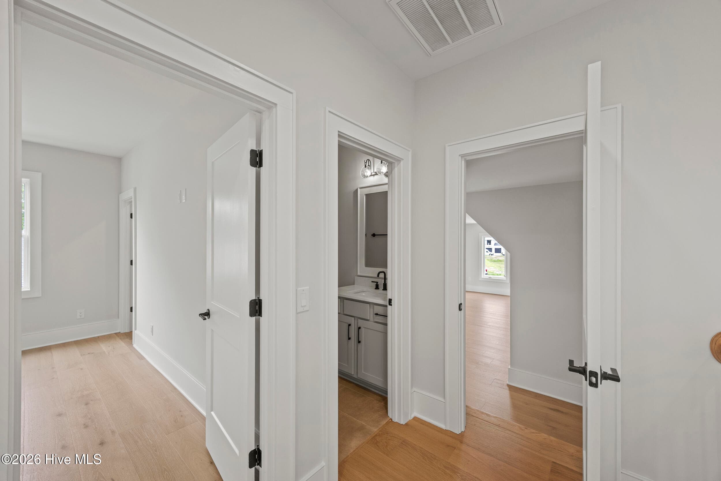 Single Family Residence at 117 Grand Harvest Court, Wilmington, NC 28411, photo 39 of 91
