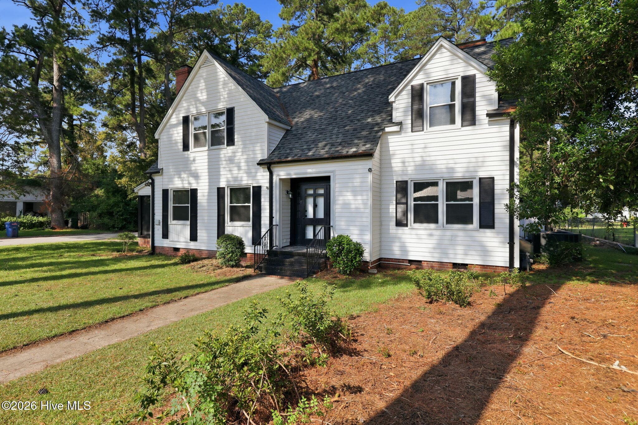 Single Family Residence at 900 Nelson Street, Kinston, NC 28501, photo 41 of 50