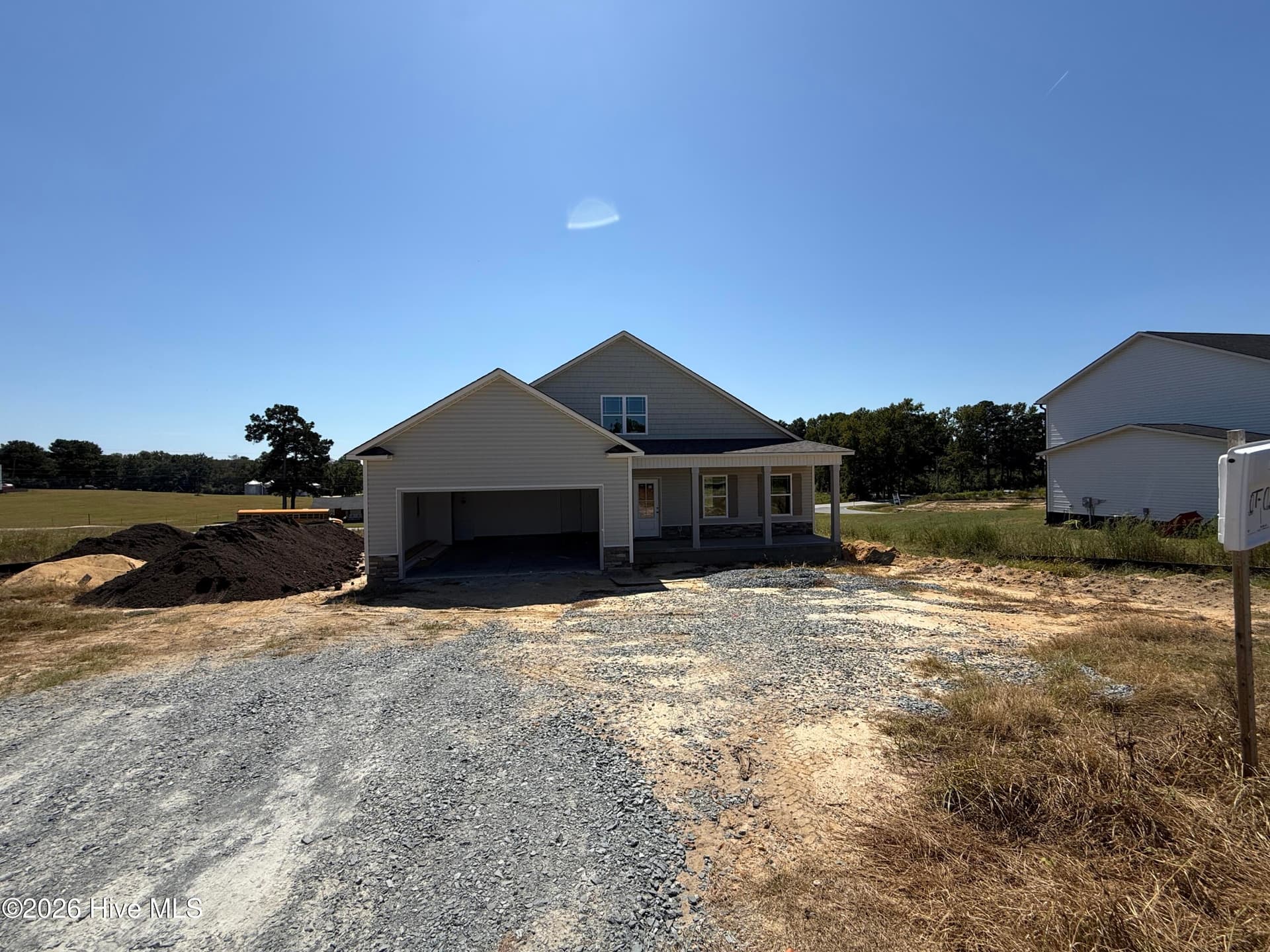 Single Family Residence at 14 Silver Court, Smithfield, NC 27577, photo 2 of 61