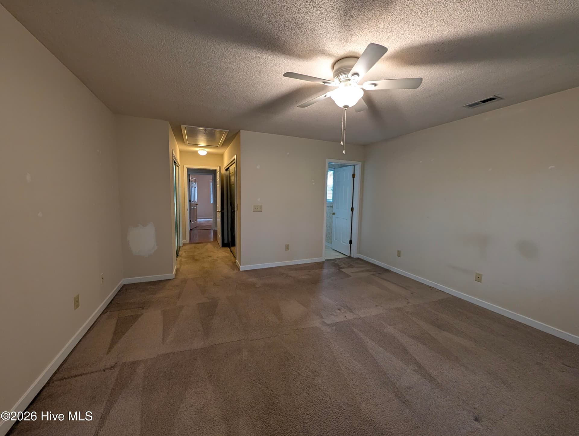 Townhouse at 5916 Chester Street, Wilmington, NC 28405, photo 19 of 31