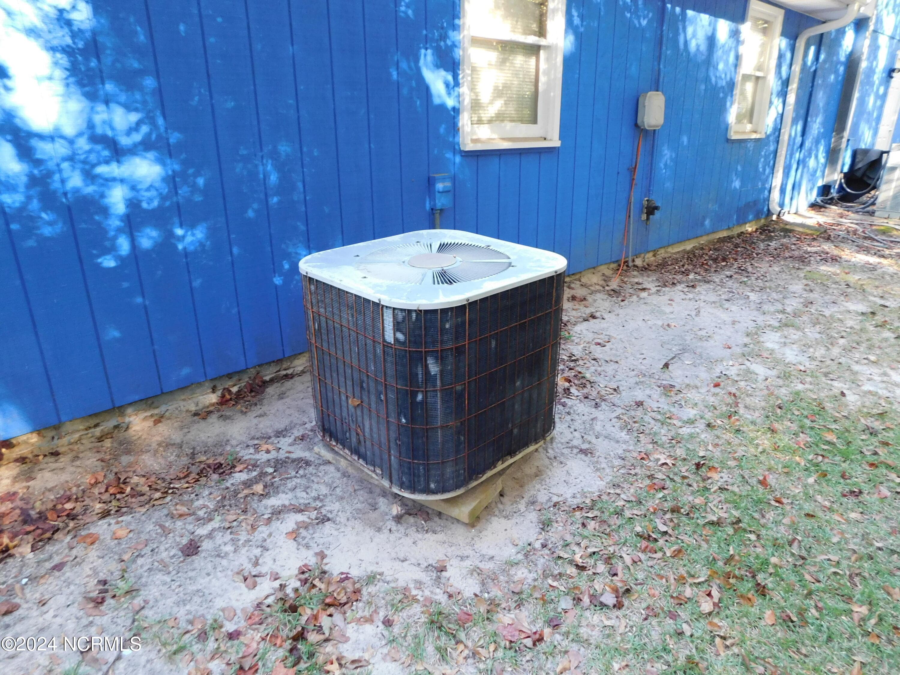 Improved at 11121 Turnpike Road, Laurinburg, NC 28352, photo 18 of 69