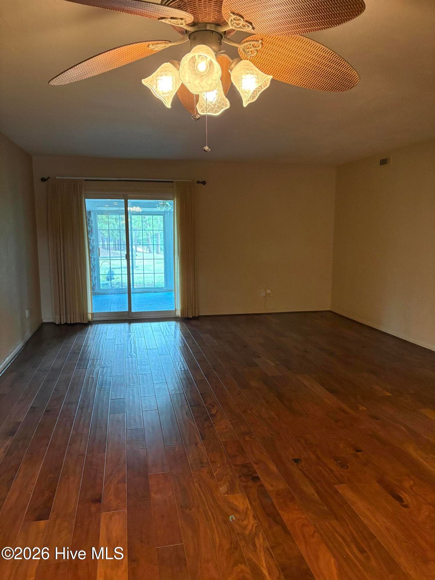 Condominium at 4 Foxhill Circle, Foxfire Village, NC 27281, photo 7 of 27