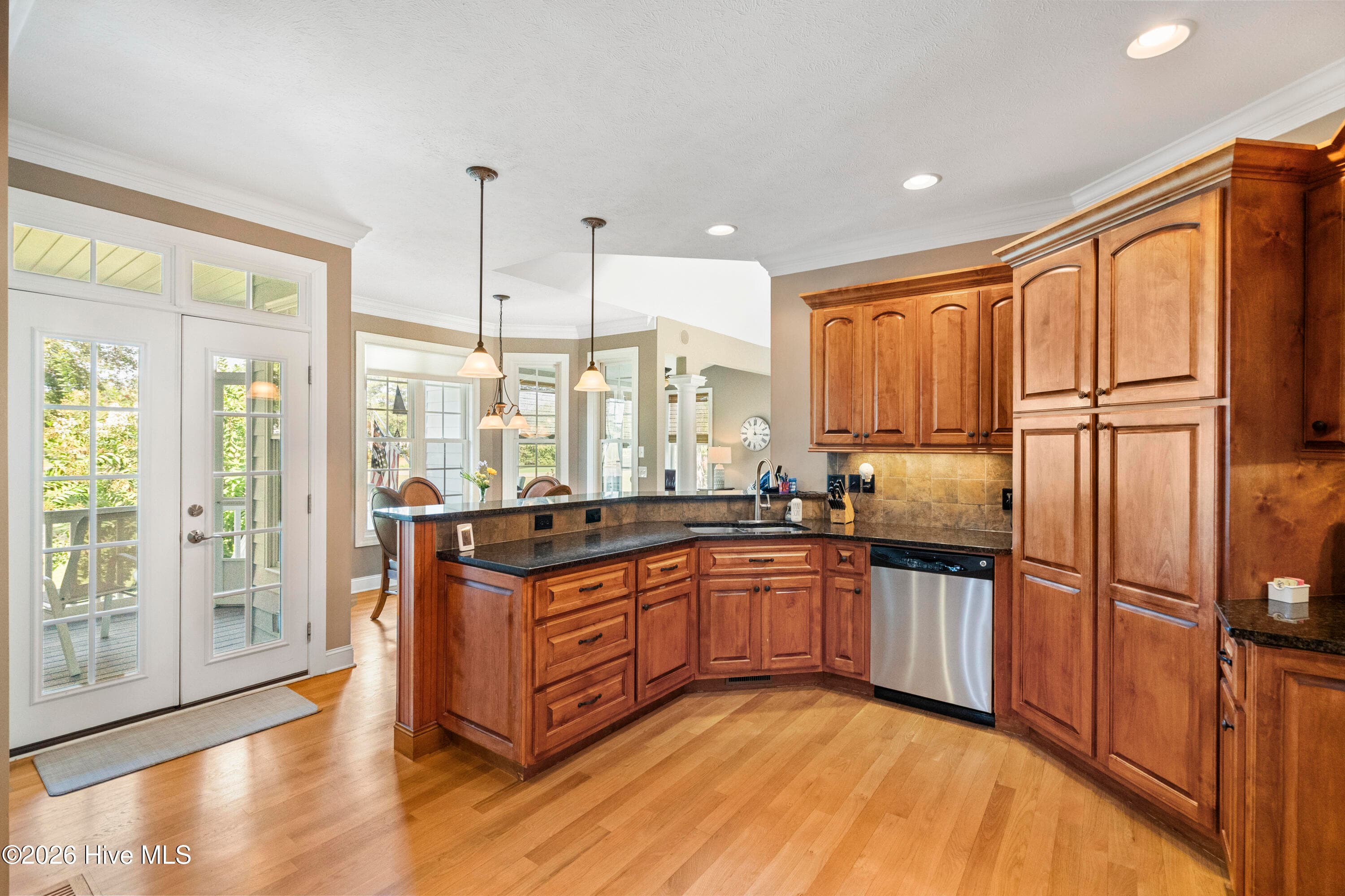 Single Family Residence at 194 Edgewater Circle, Sunset Beach, NC 28468, photo 15 of 103