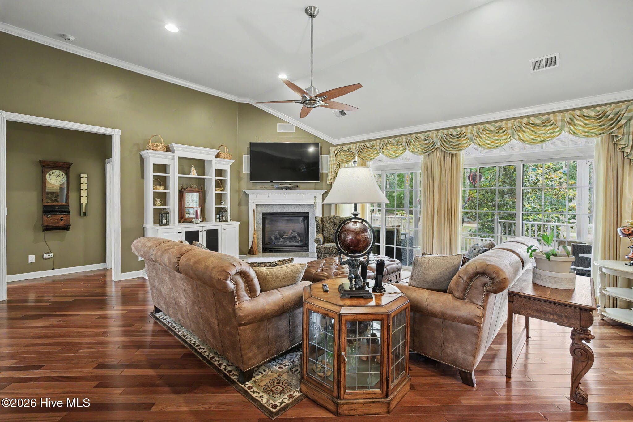 Single Family Residence at 665 Stanton Hall Drive NW, Calabash, NC 28467, photo 12 of 57