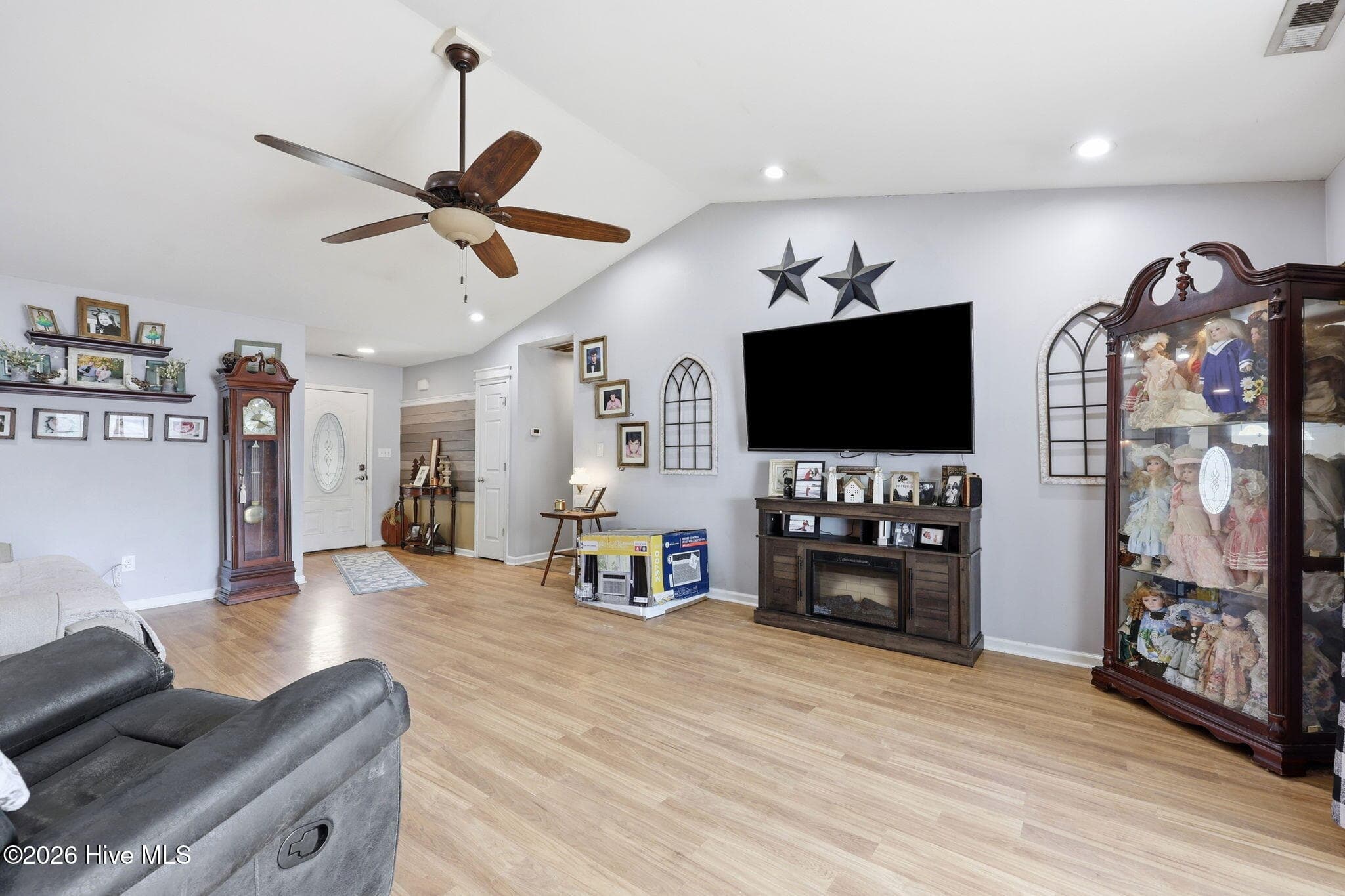 Single Family Residence at 158 Quinn Hill Road, Newport, NC 28570, photo 7 of 47
