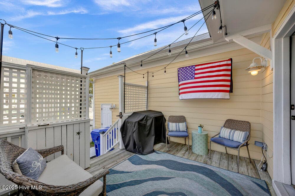 Townhouse at 233 Silver Sloop Way, Carolina Beach, NC 28428, photo 24 of 33
