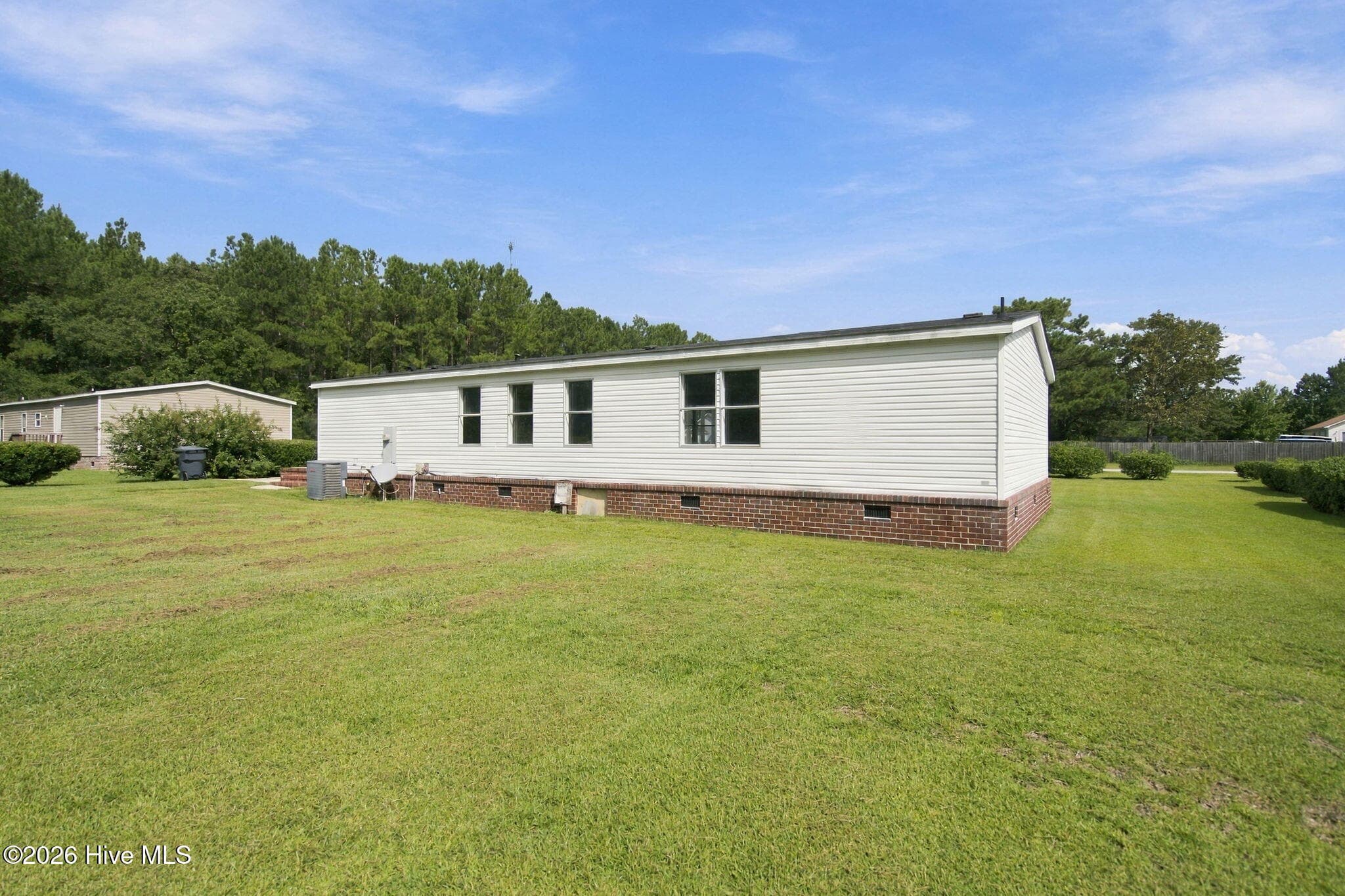 Manufactured Home at 185 New Hope Lane SE, Leland, NC 28451, photo 33 of 49