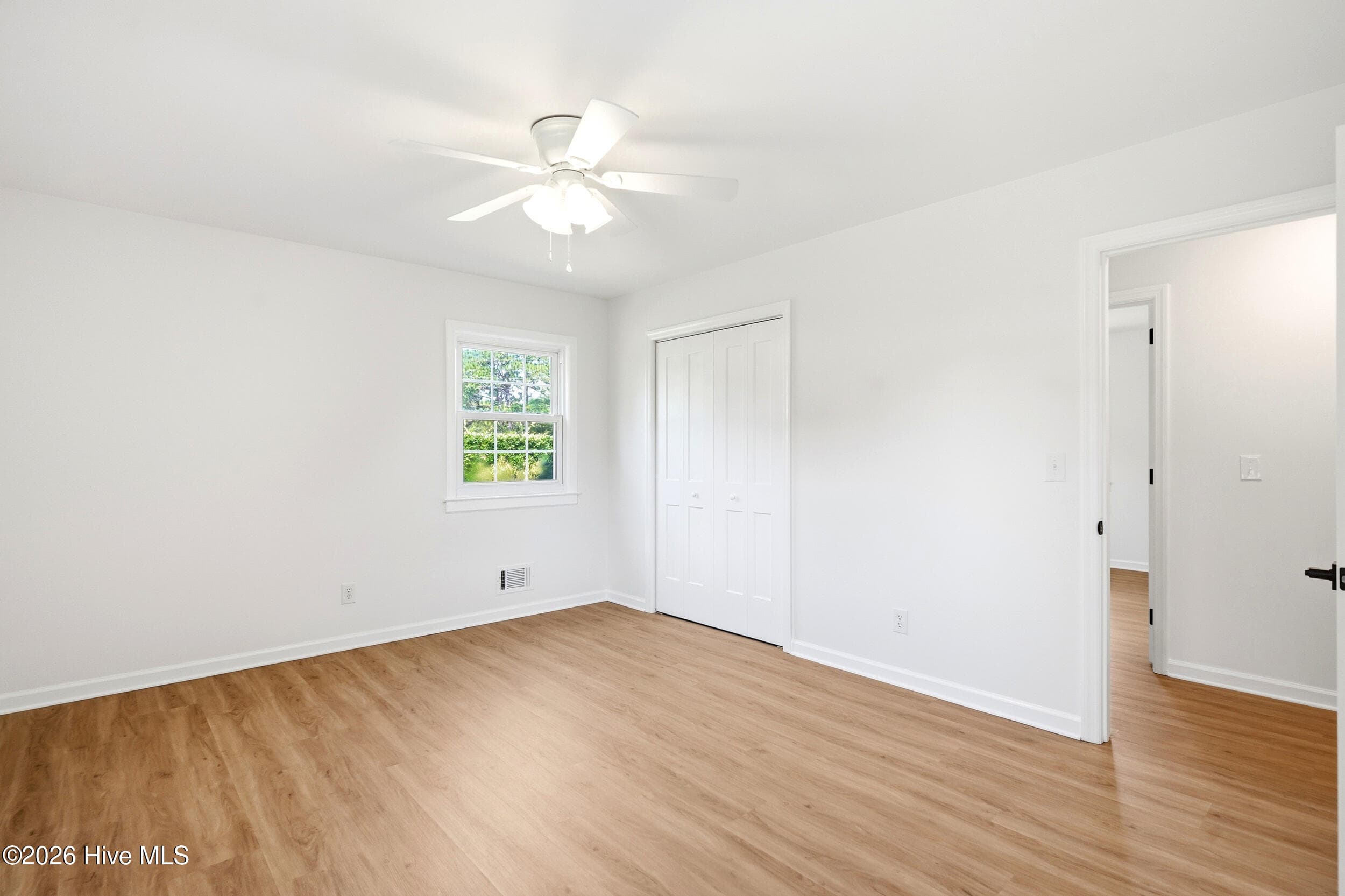 Single Family Residence at 4622 Dean Drive, Wilmington, NC 28405, photo 30 of 67
