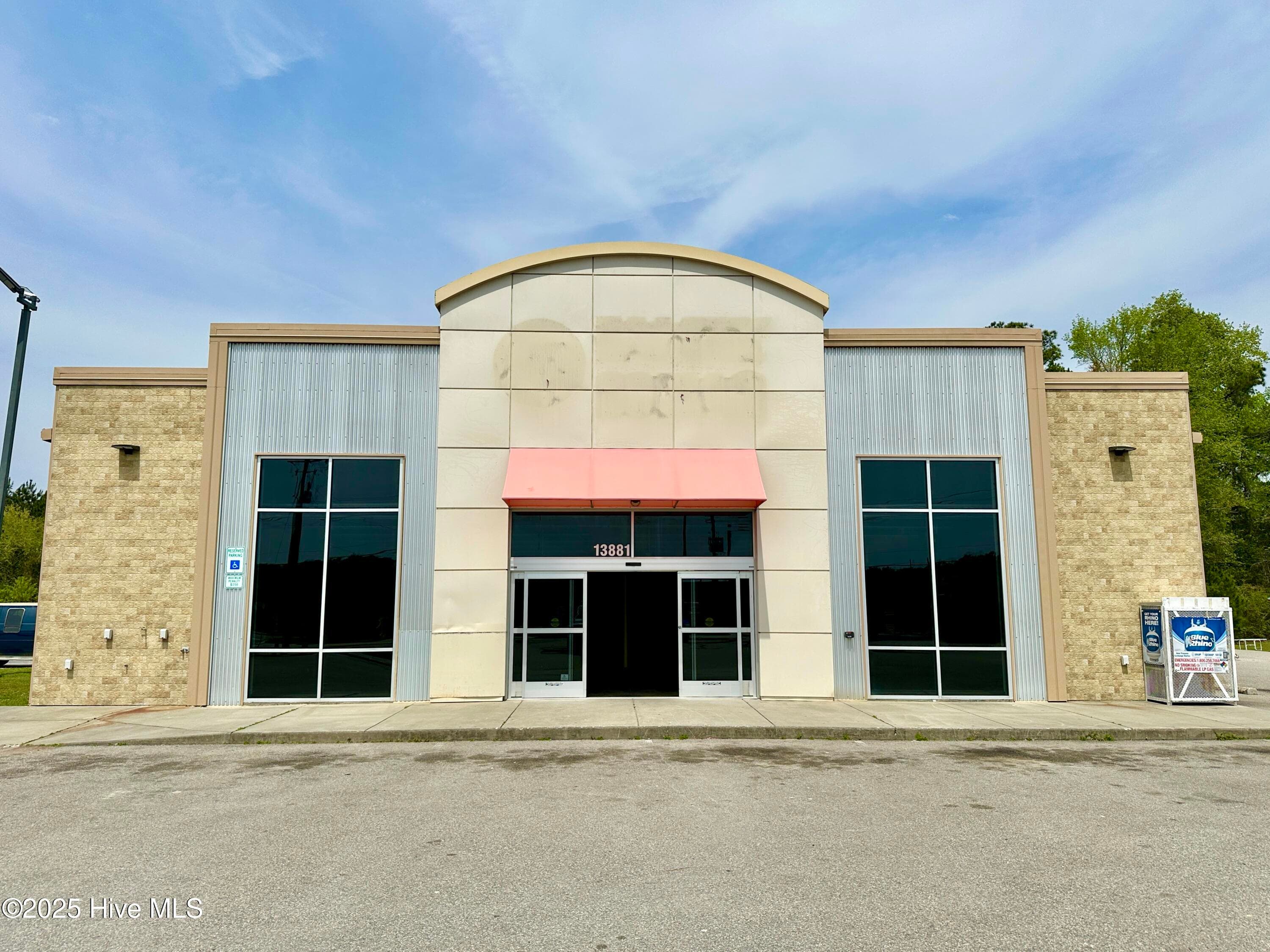 13881 Nc 55 Hwy, Bayboro, NC 28515