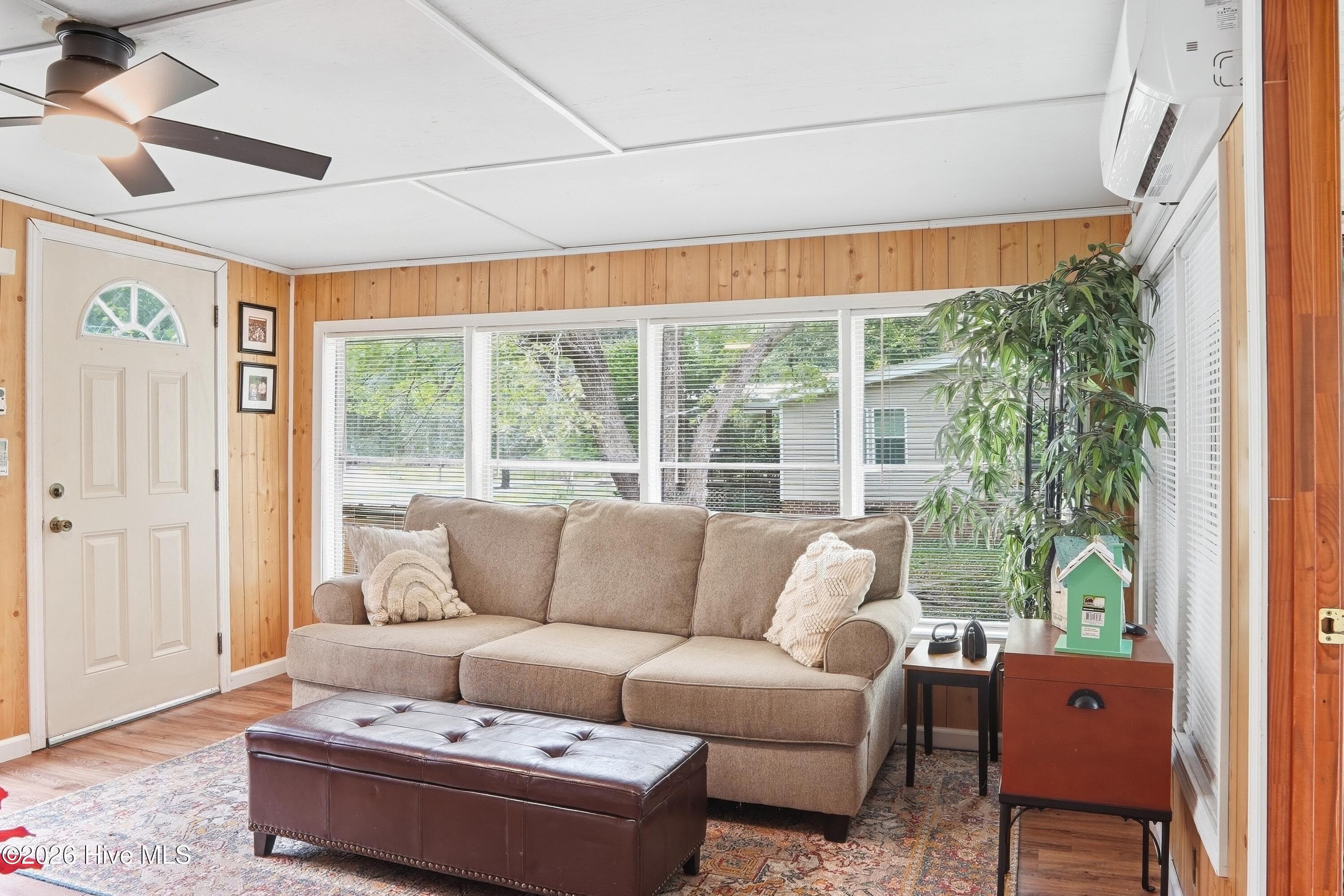 Manufactured Home at 120 Discovery Trail, Hertford, NC 27944, photo 4 of 24