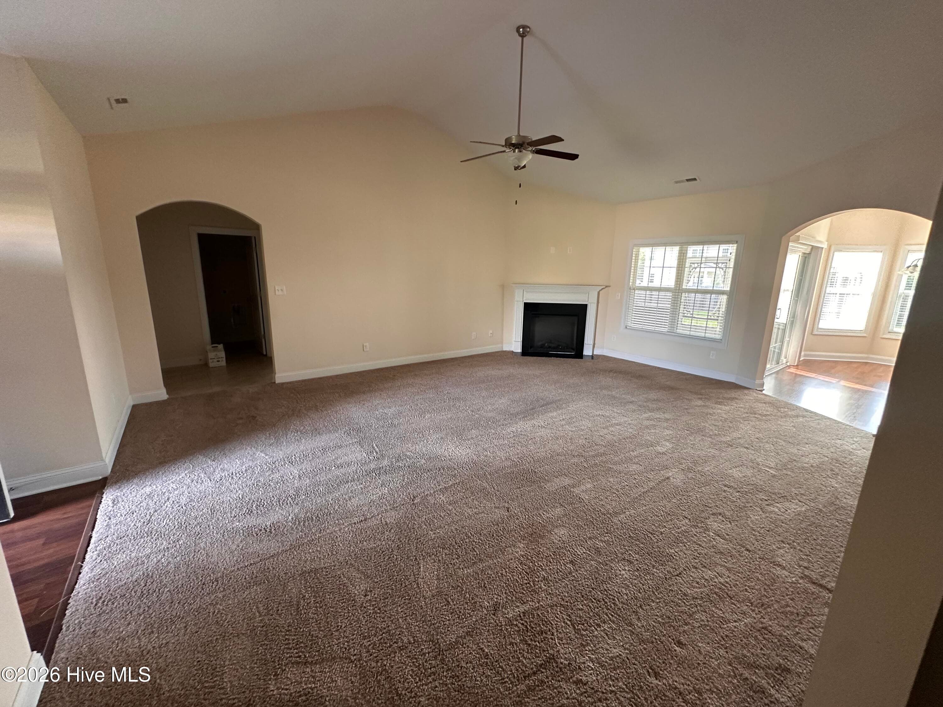 Single Family Residence at 204 Messenger Court, Jacksonville, NC 28546, photo 5 of 49