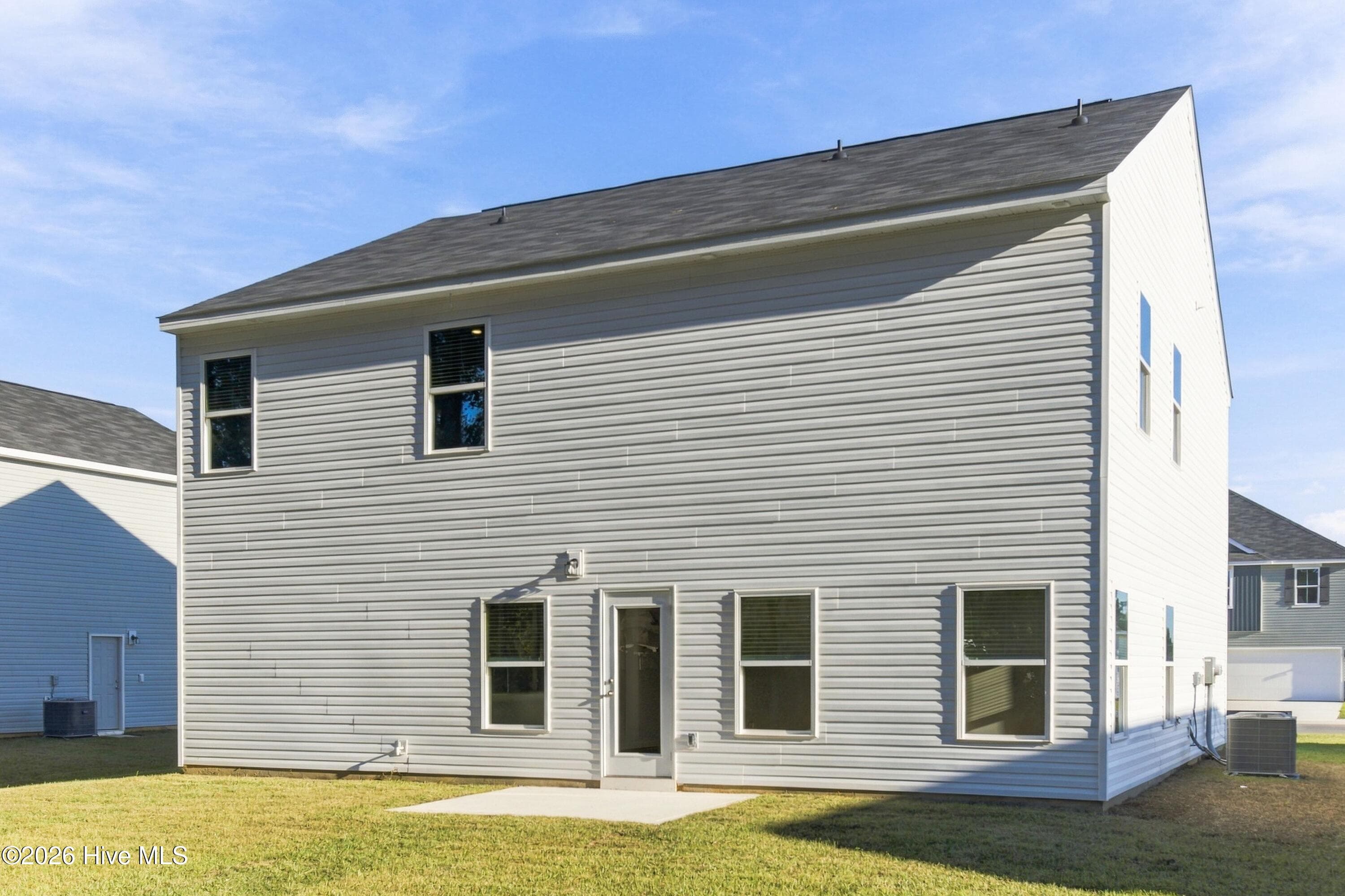 Single Family Residence at 150 N Squires Run Lane, Richlands, NC 28574, photo 43 of 48