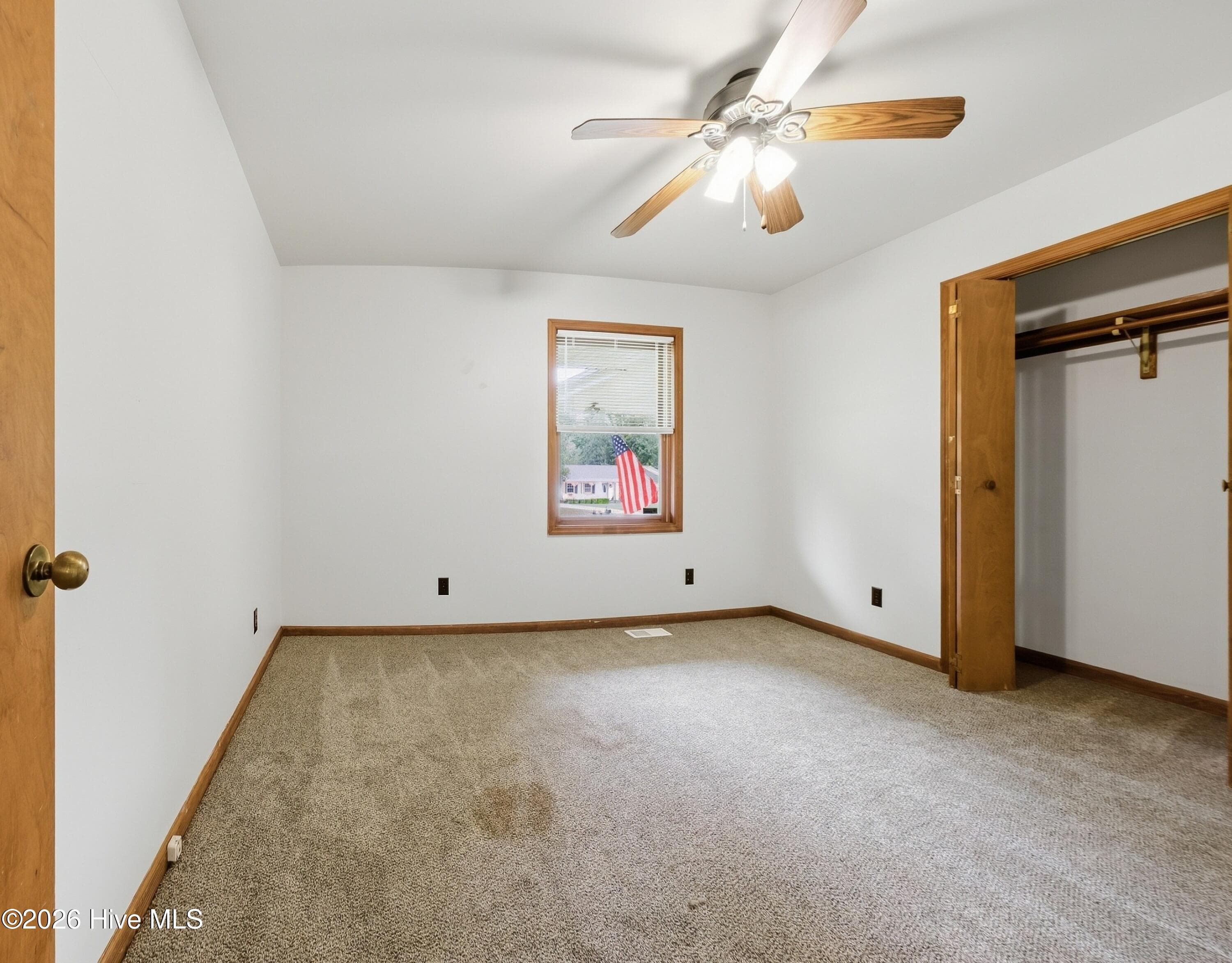 Single Family Residence at 306 Shore Point Drive, Wilmington, NC 28411, photo 20 of 86