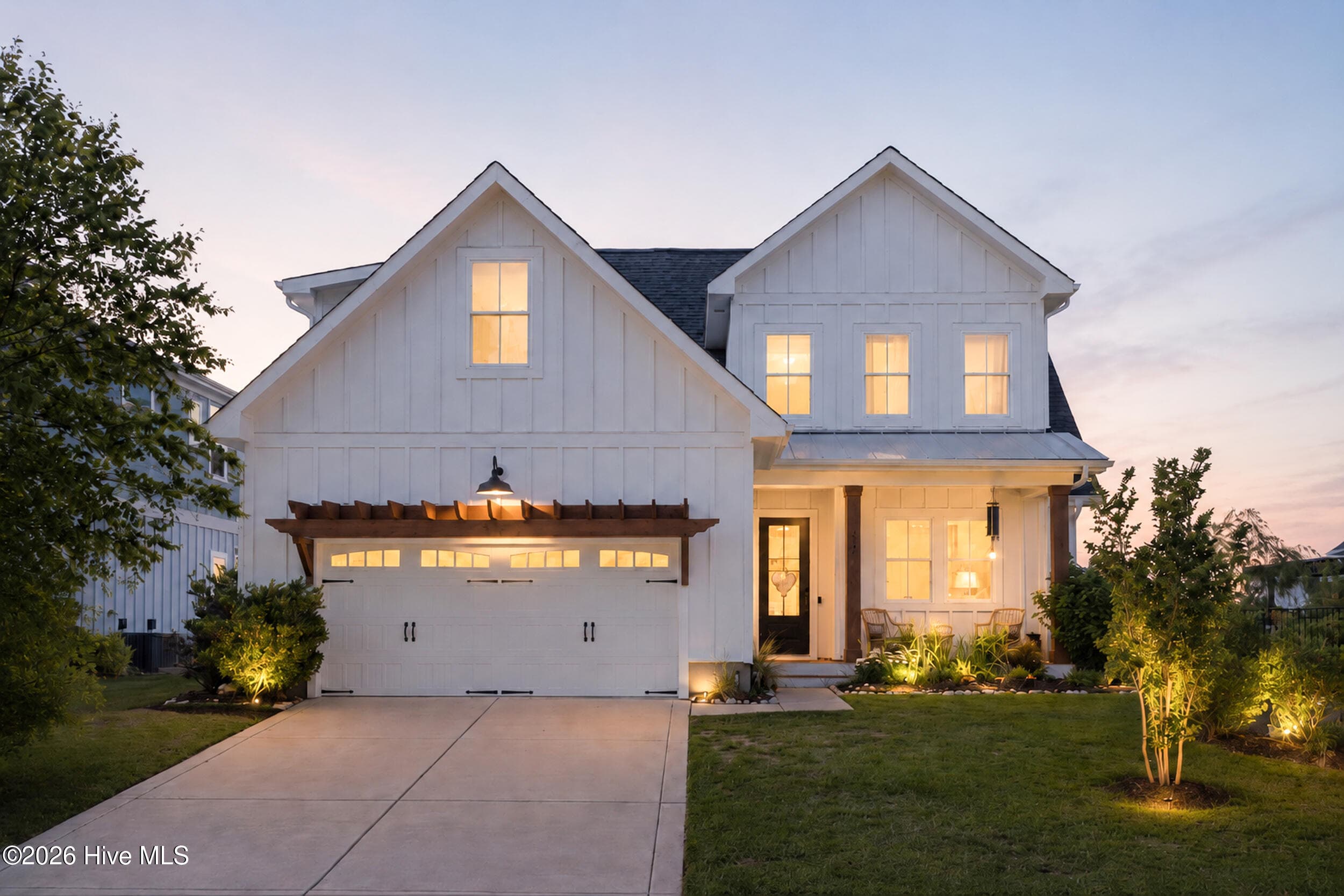 Single Family Residence at 331 Spicer Lake Drive, Holly Ridge, NC 28445, photo 2 of 80