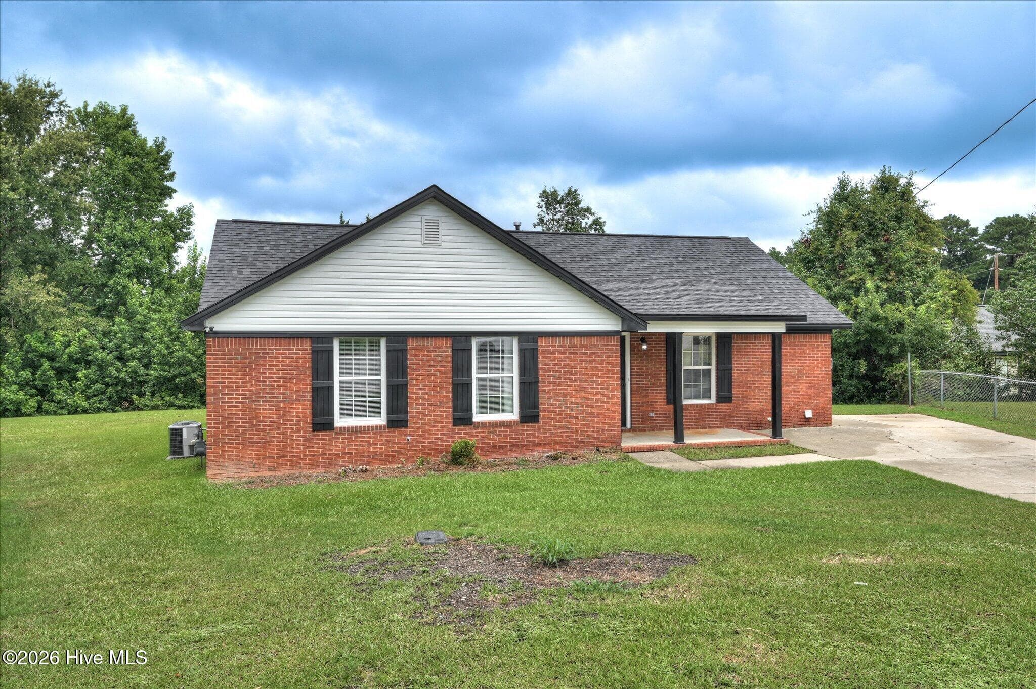 Single Family Residence at 3503 Toms Court, Augusta, GA 30906, photo 2 of 31