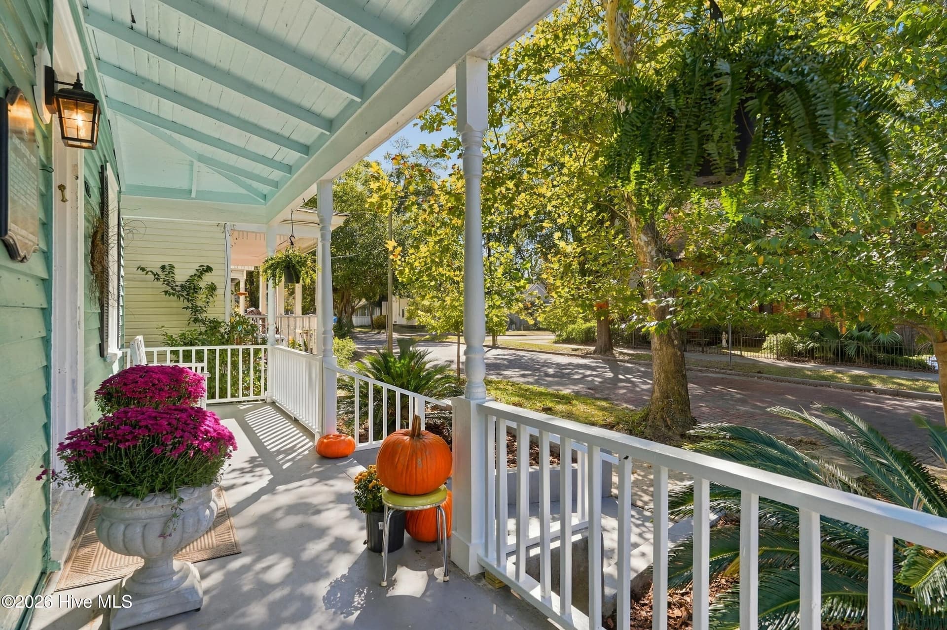 Single Family Residence at 619 S 6th Street, Wilmington, NC 28401, photo 5 of 54